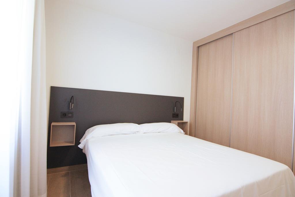 Hotel Raval de la Mar by null