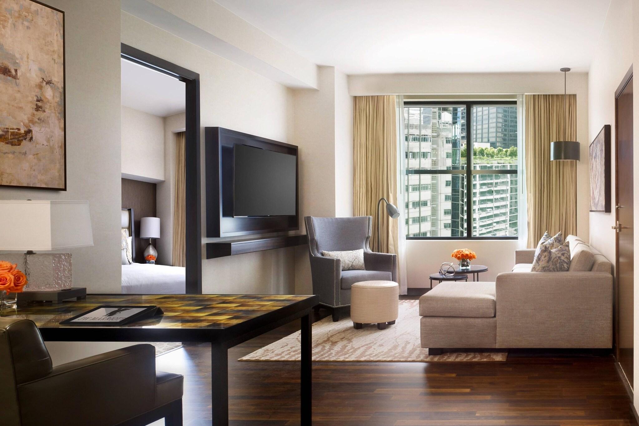 JW Marriott Houston Downtown by null