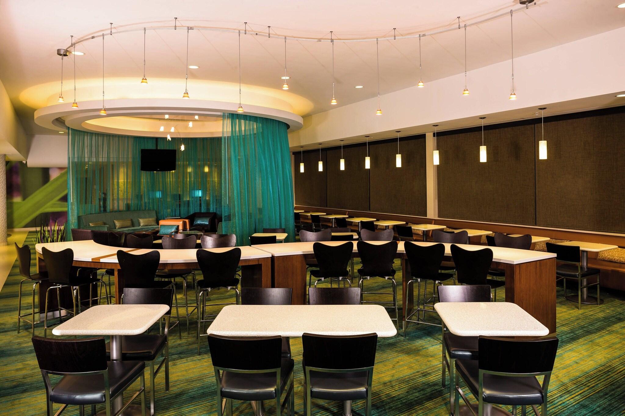 SpringHill Suites New York LaGuardia Airport