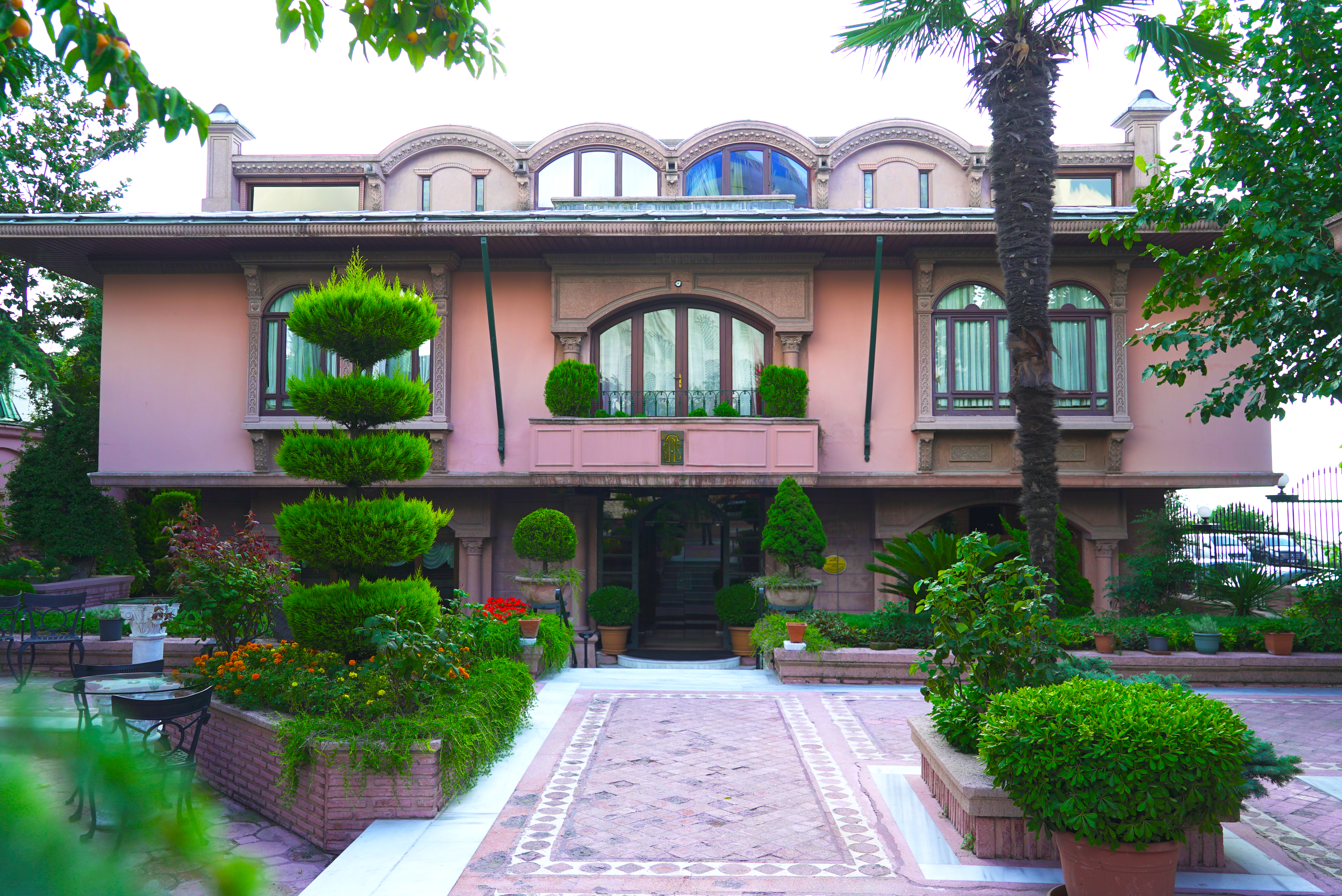 Sultanahmet Palace ( Sultanahmet Sarayi ) - фото