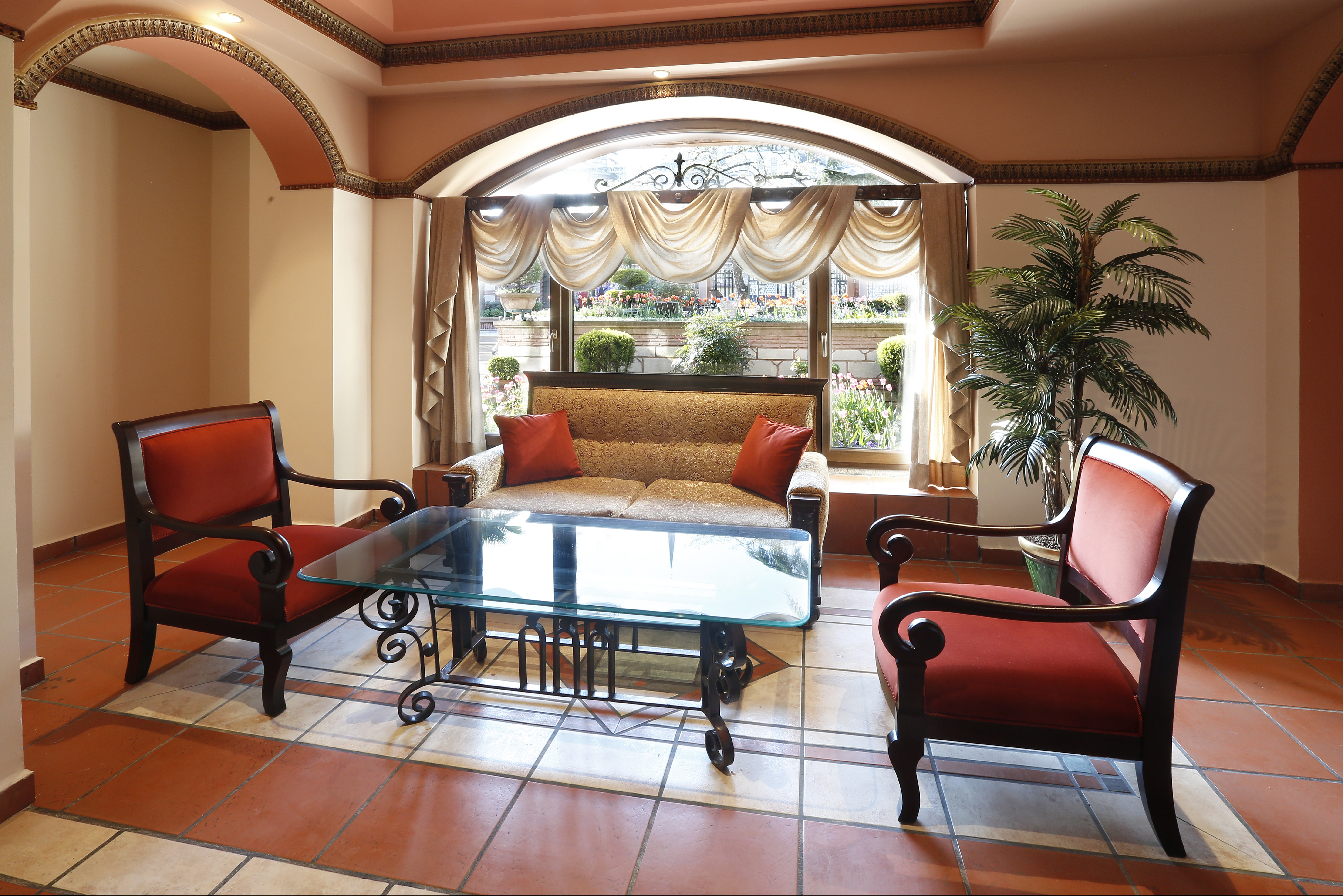 Sultanahmet Palace ( Sultanahmet Sarayi ) - фото