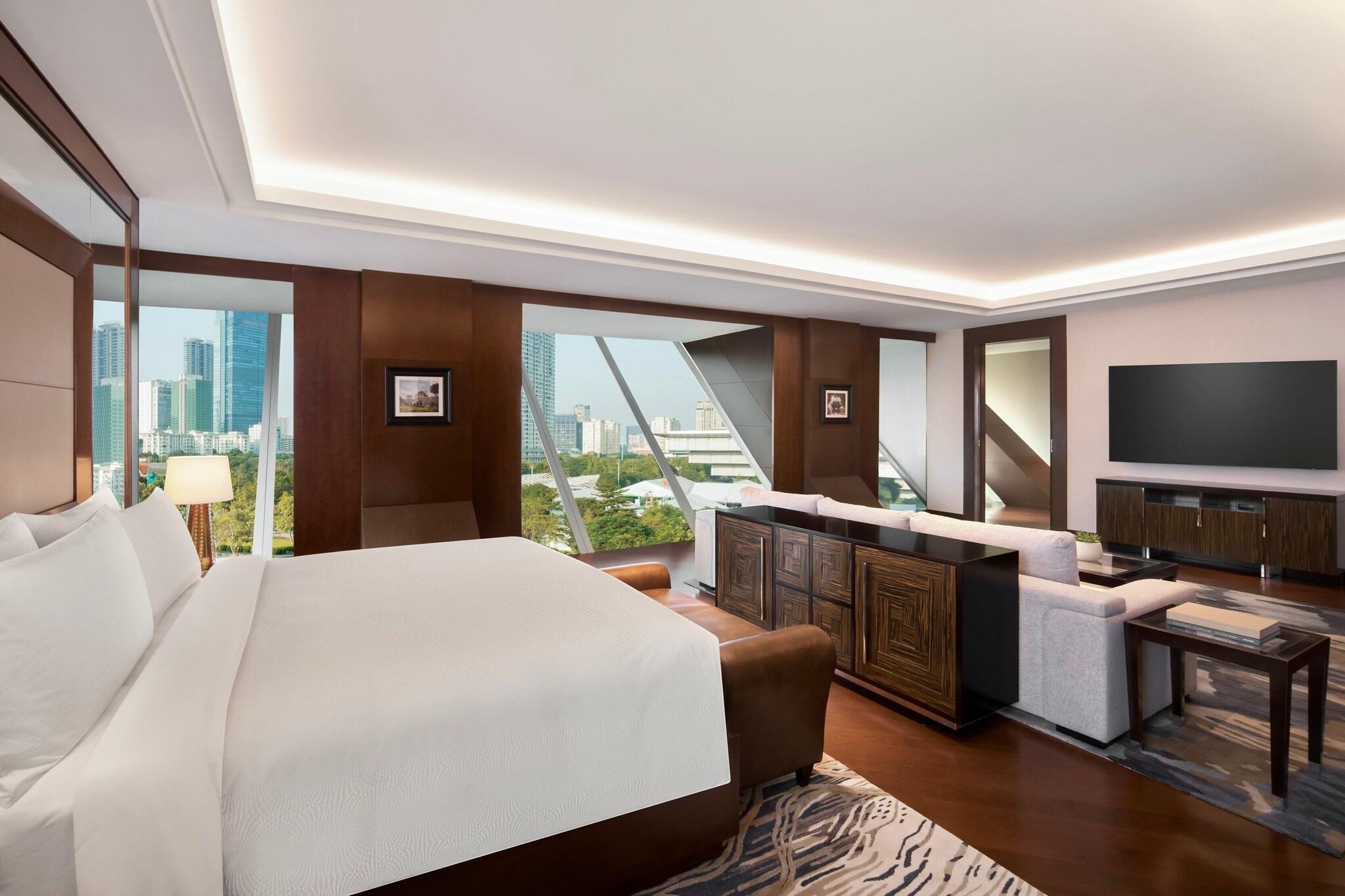 JW Marriott Hotel Hanoi by null