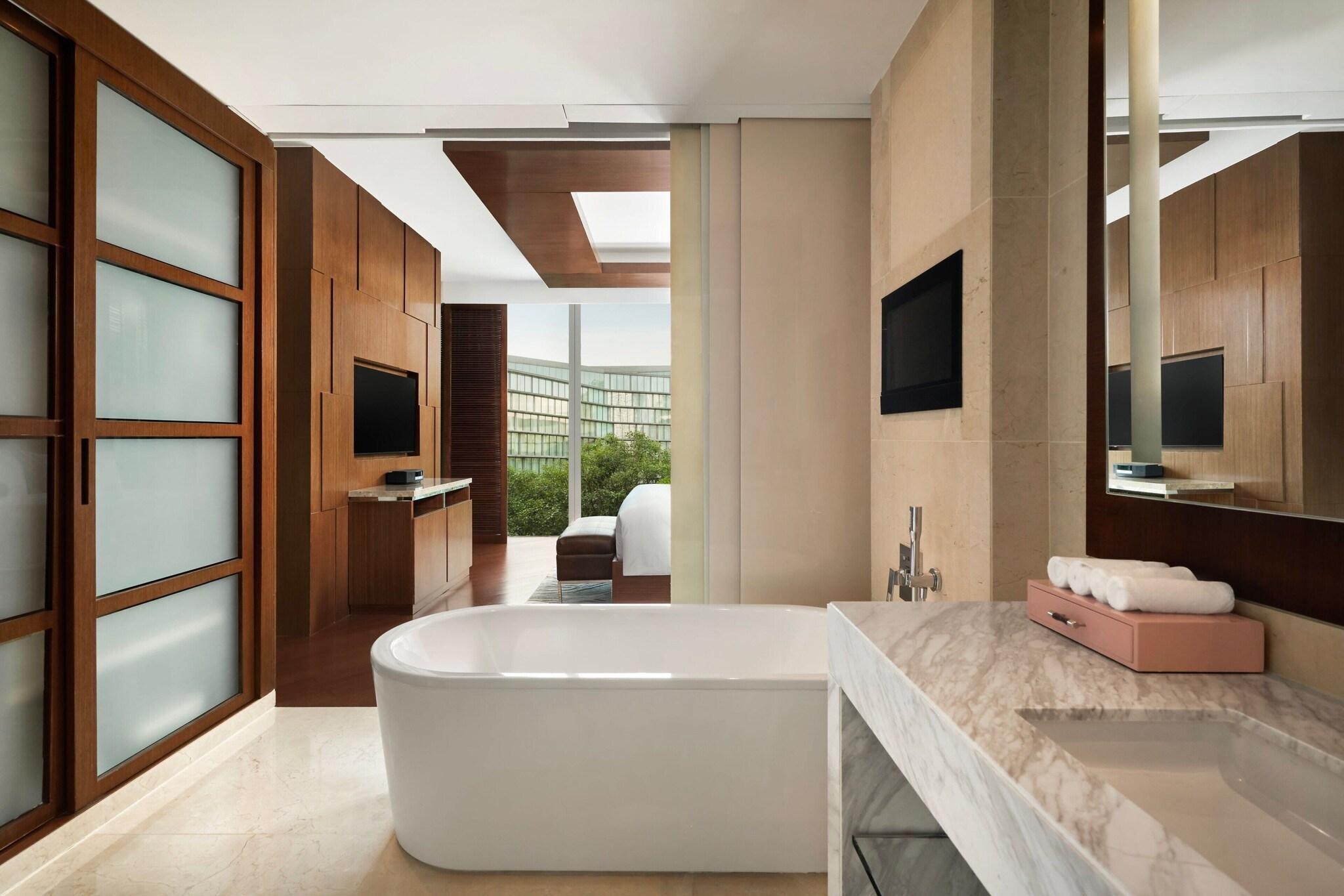 JW Marriott Hotel Hanoi by null