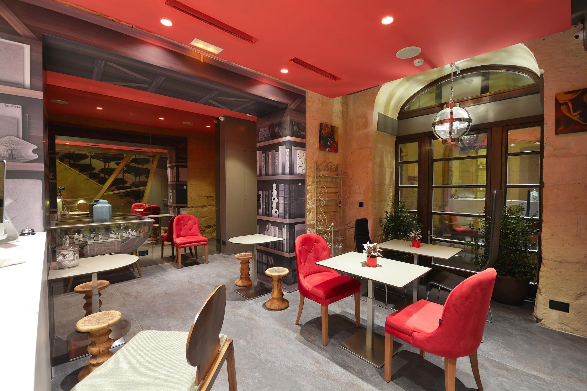 The Vincent Boutique Suites