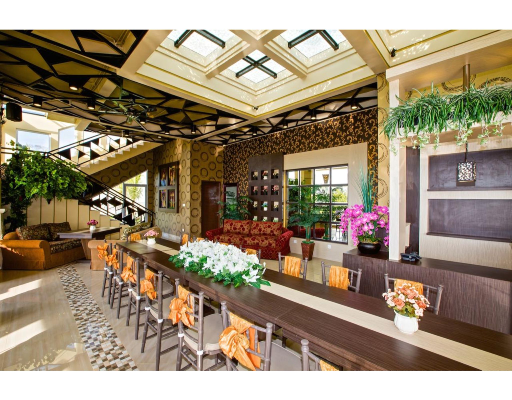 Flamingo Dewata Suite