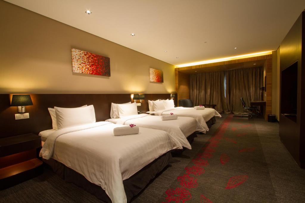 Grandis Hotels and Resorts by null