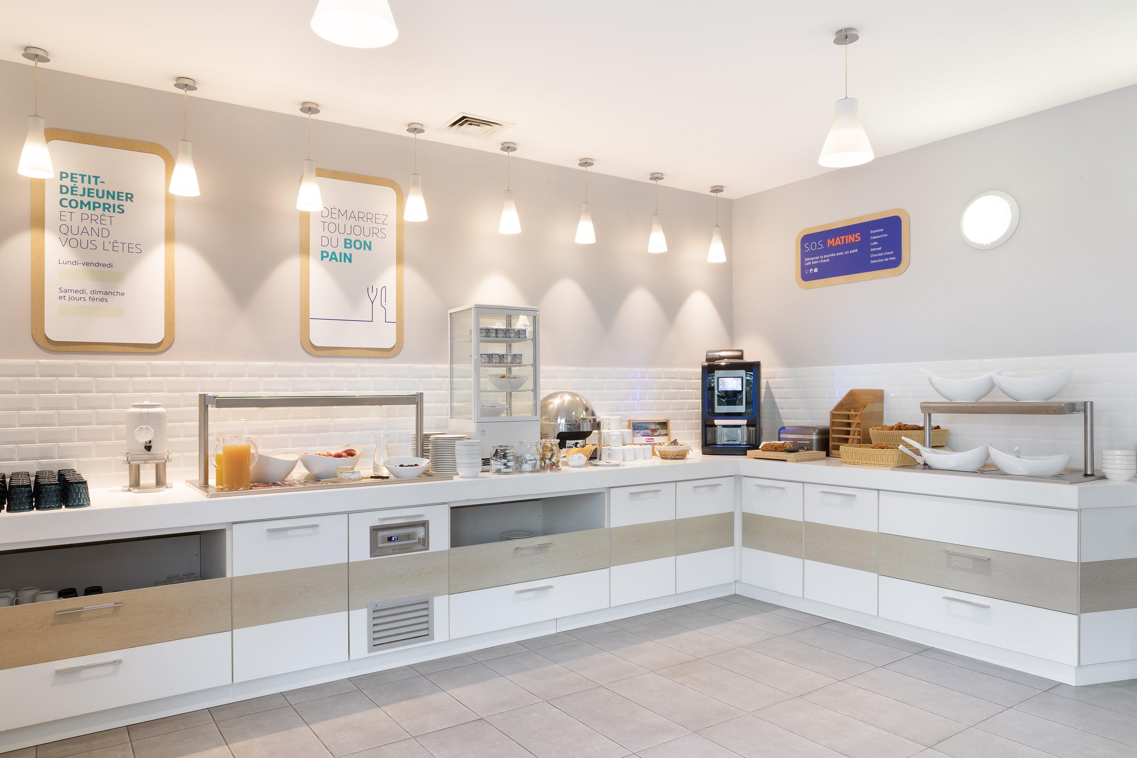 Holiday Inn Express Marseille Airport