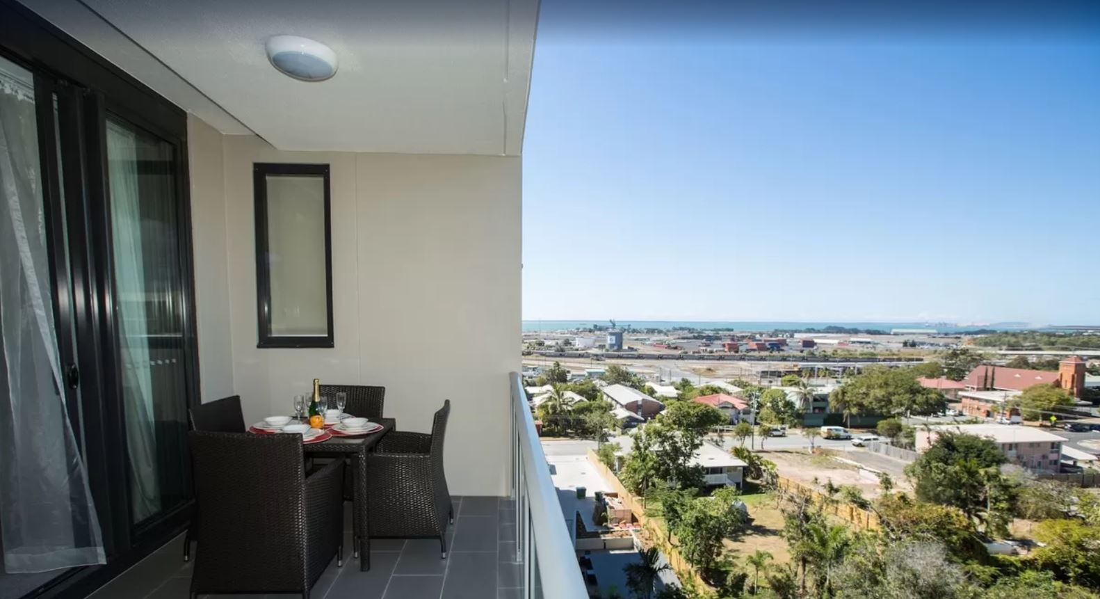 Gladstone Central Plaza Apartment
