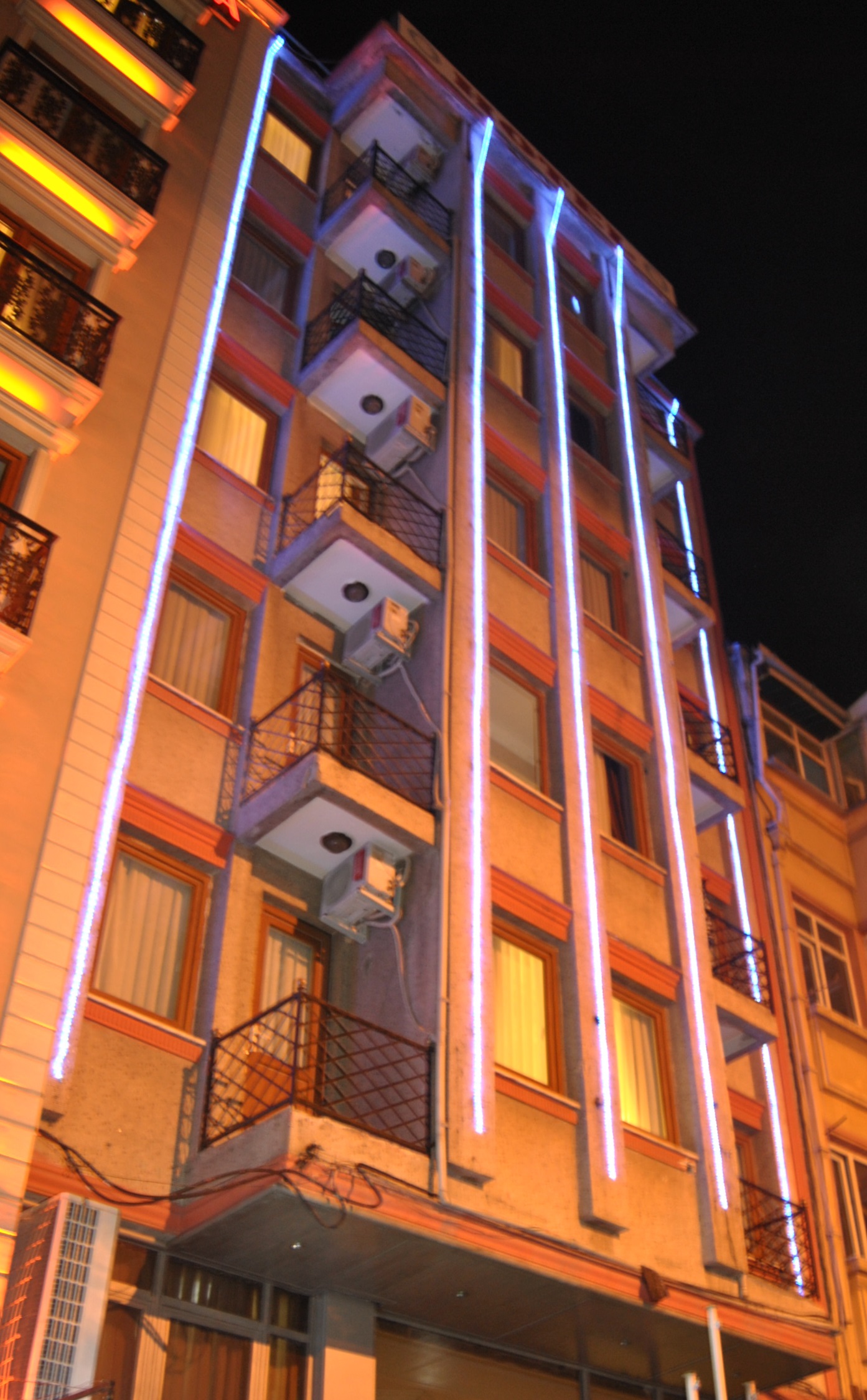 Starpark Hotel - фото