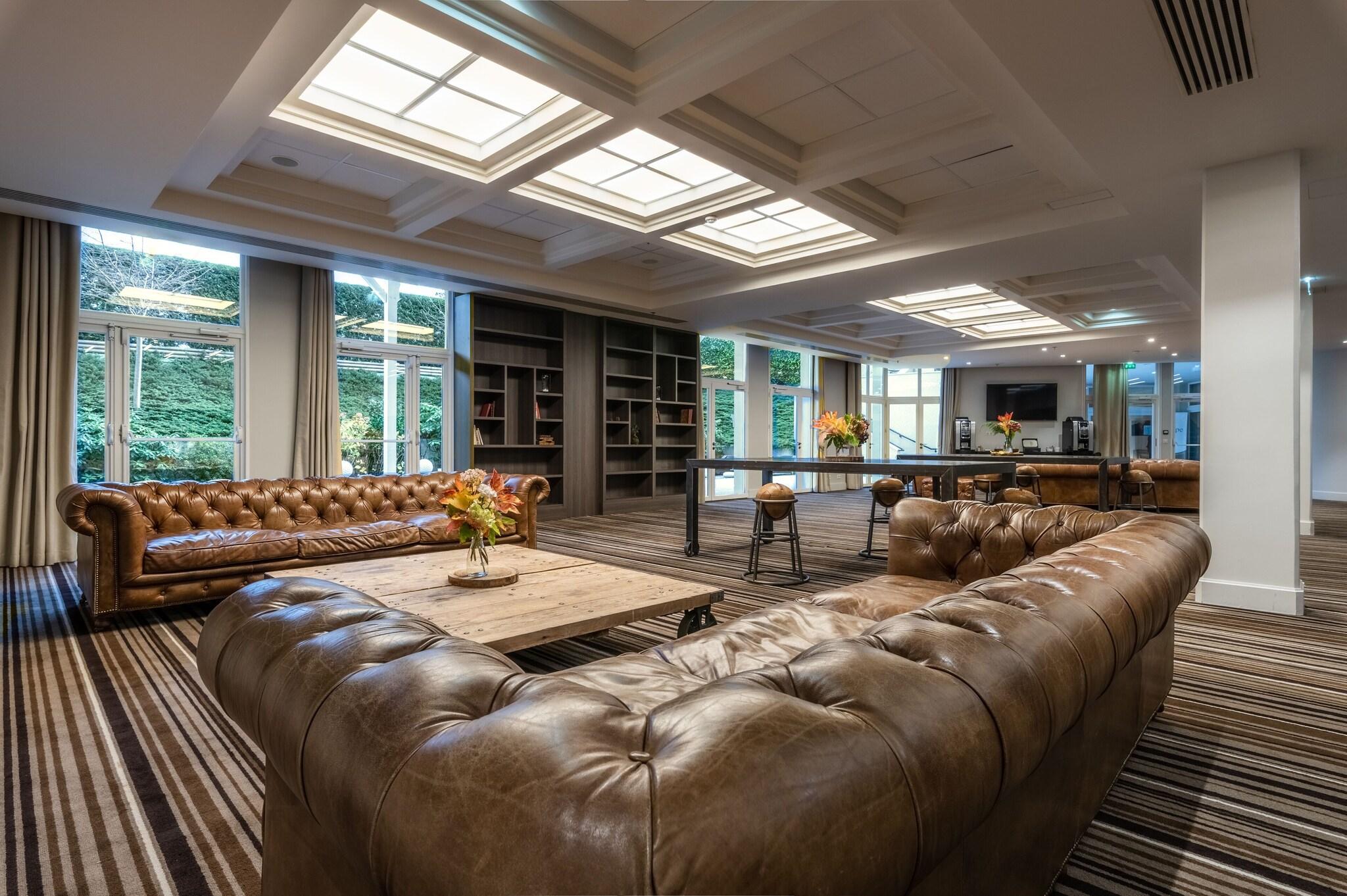 Renaissance Paris Hippodrome de St. Cloud Hotel by null