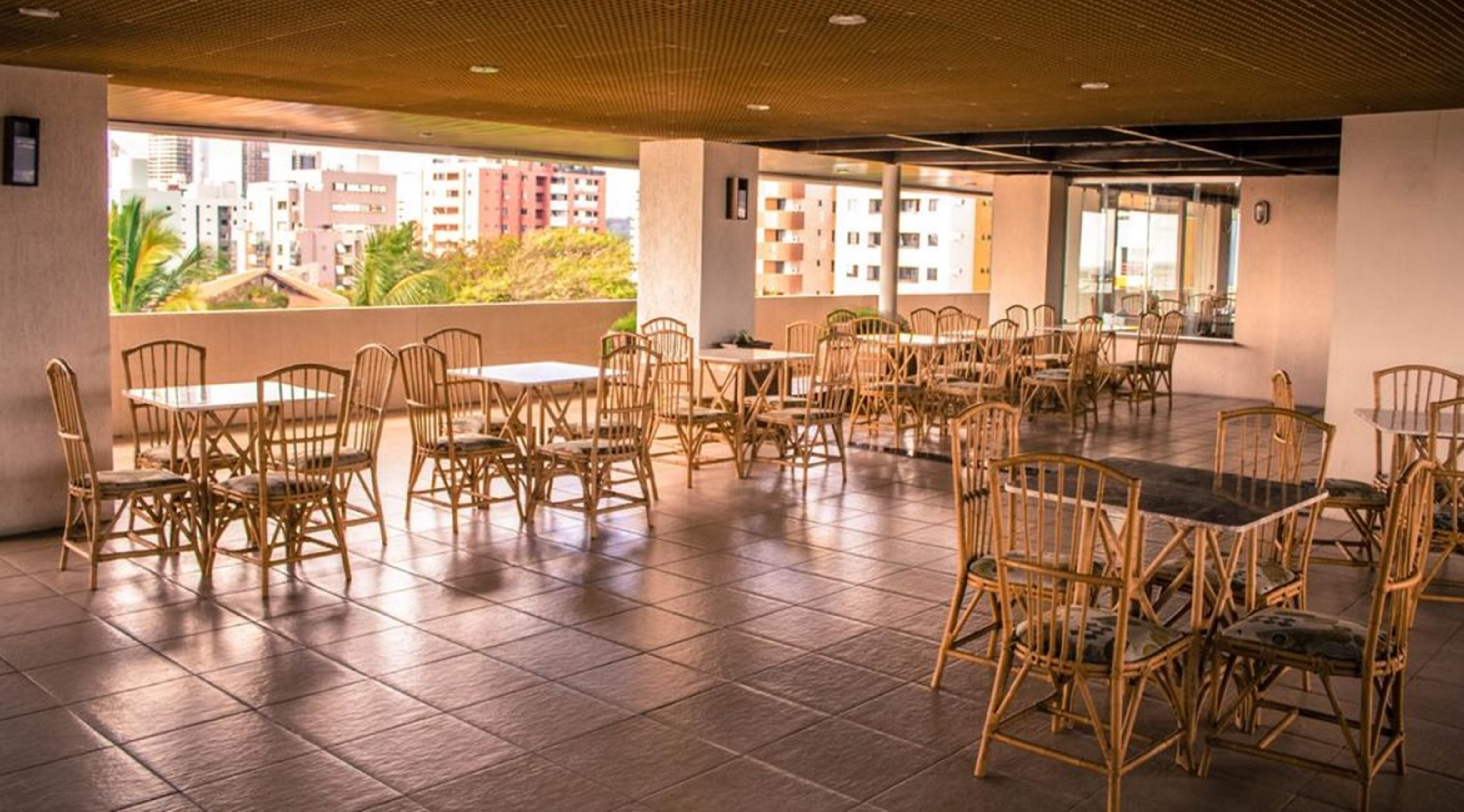 Xenius Hotel