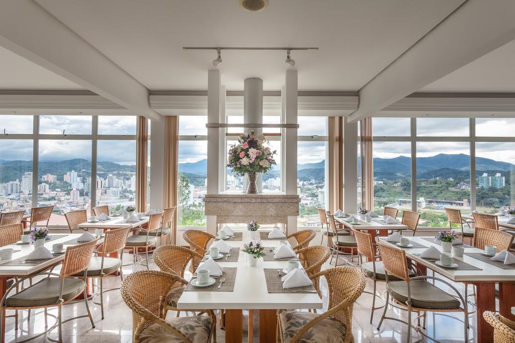Monthez Hotel