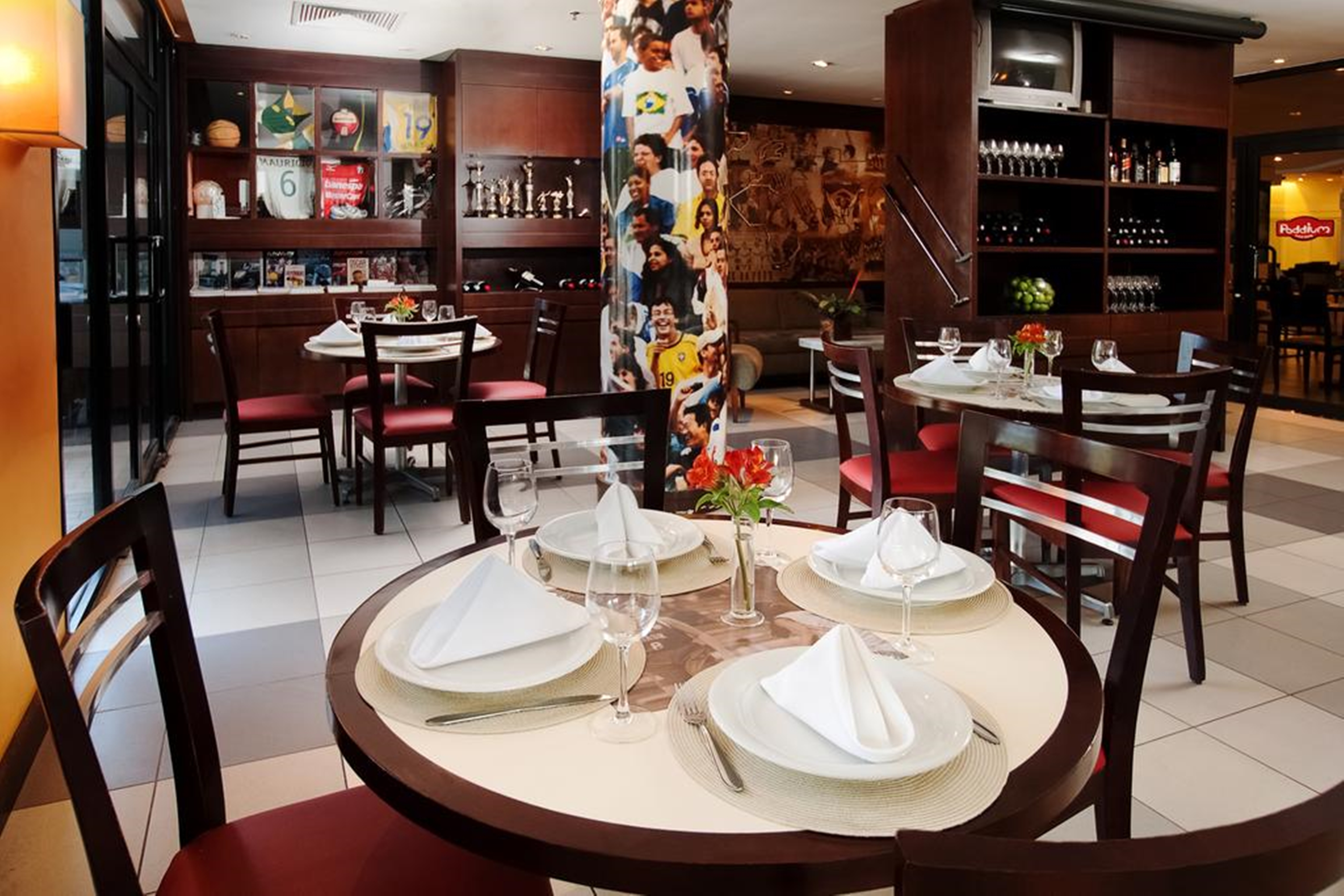 Esuites Congonhas by Atlantica