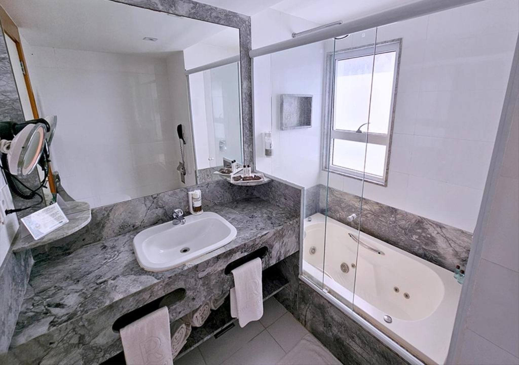 Brisa Barra Hotel by null