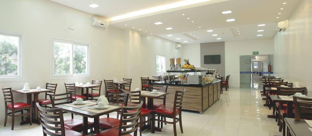 Taina Hotel