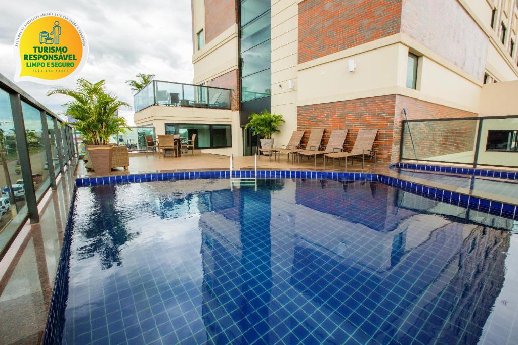 Golden Plaza Hotel