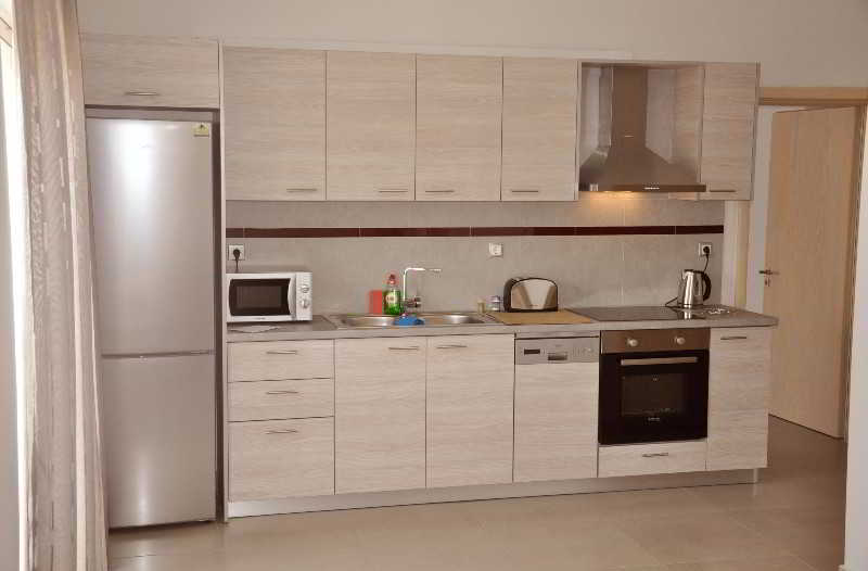 Daniel Luxury Apt