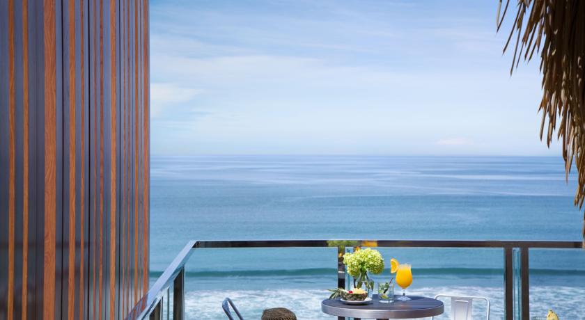 Mamaka by Ovolo by null