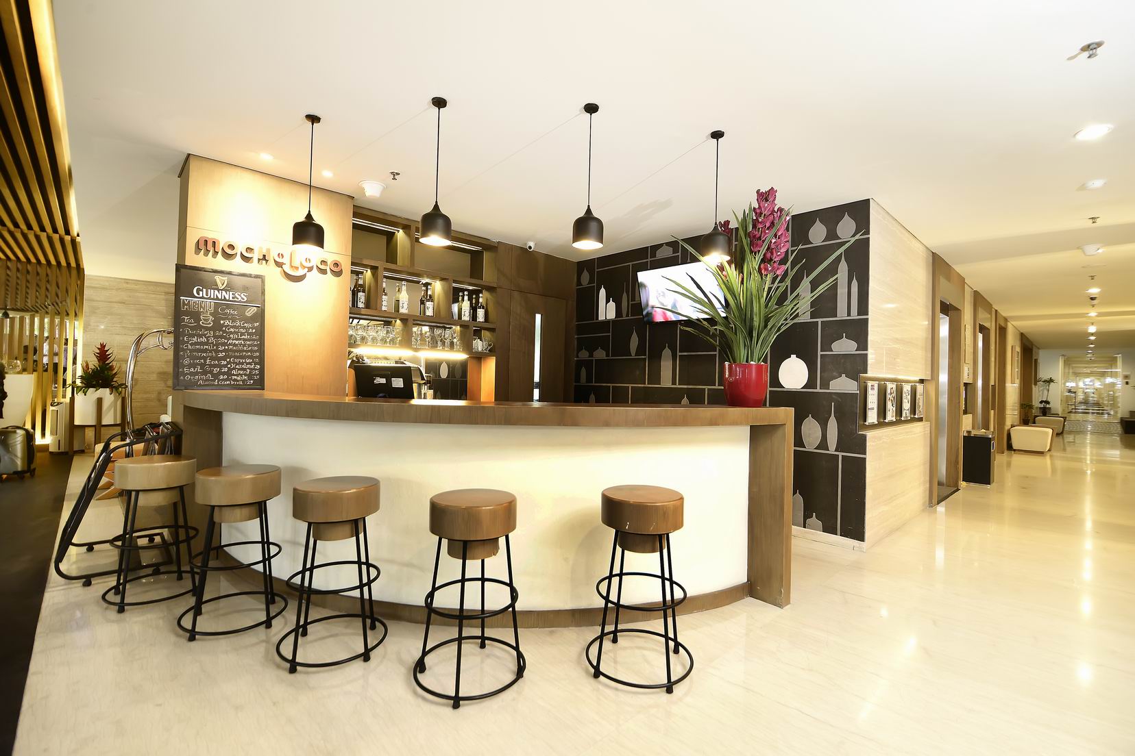 Mamaka by Ovolo by null