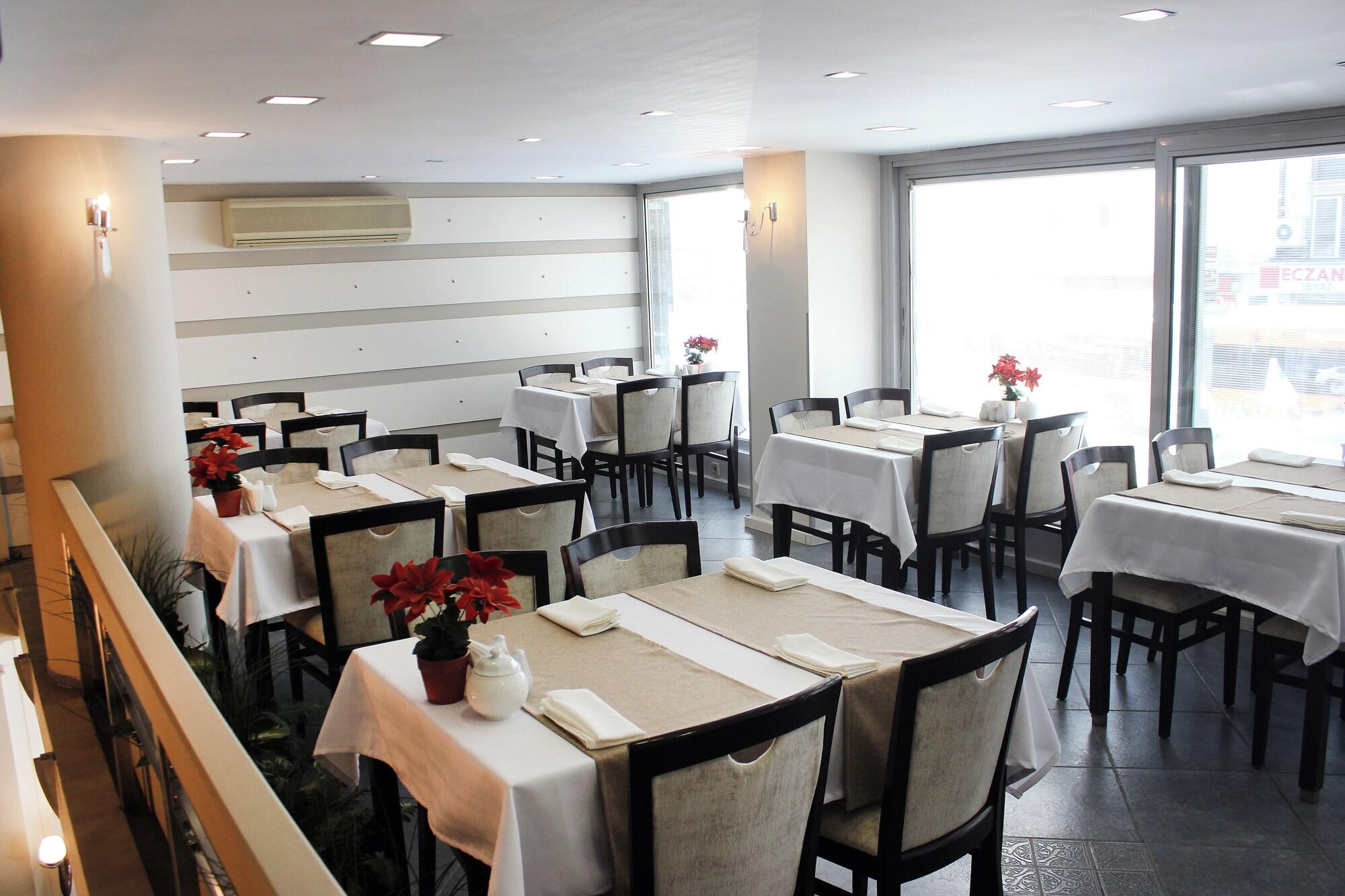 Kaya Hotel