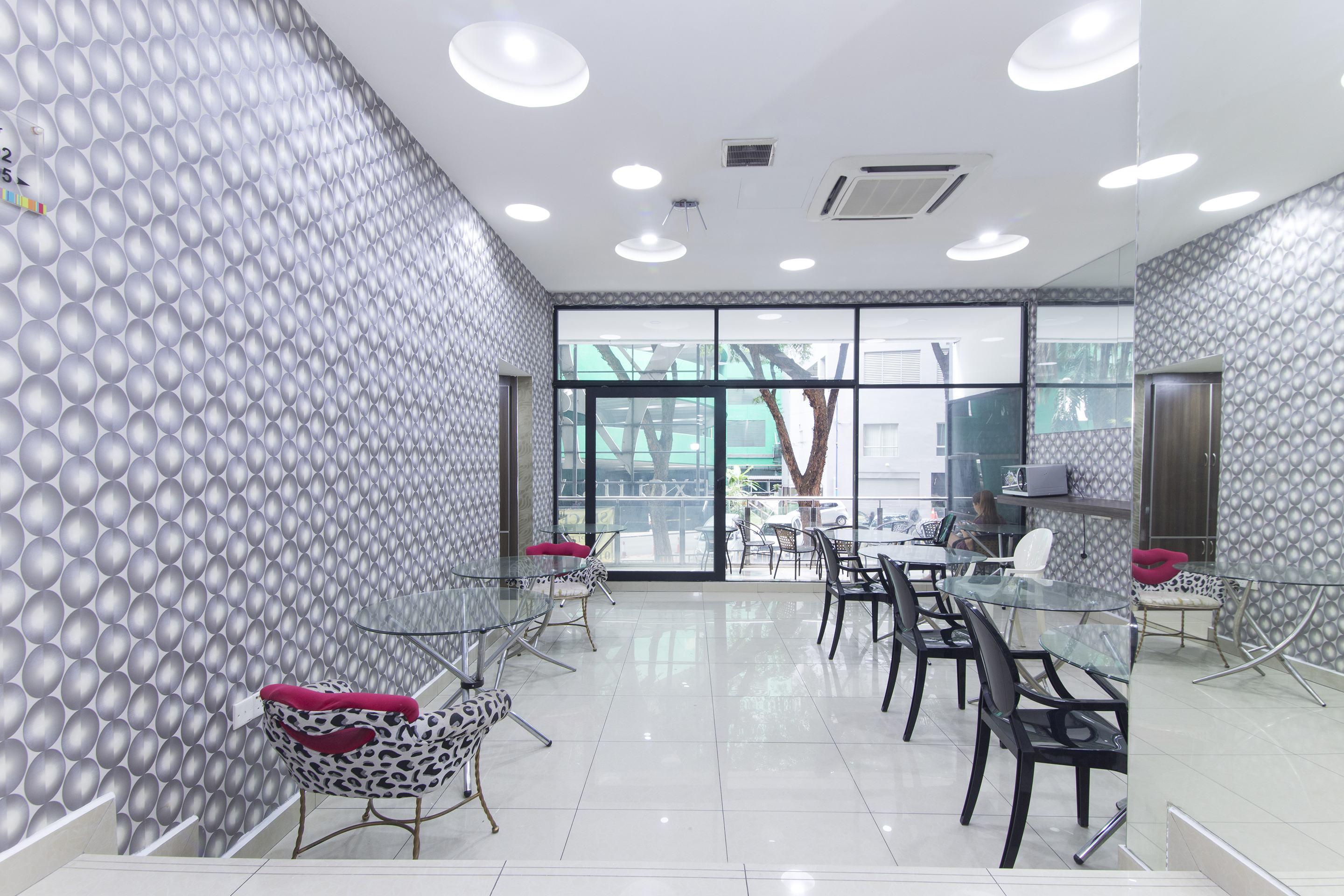 Victory Exclusive Hotel