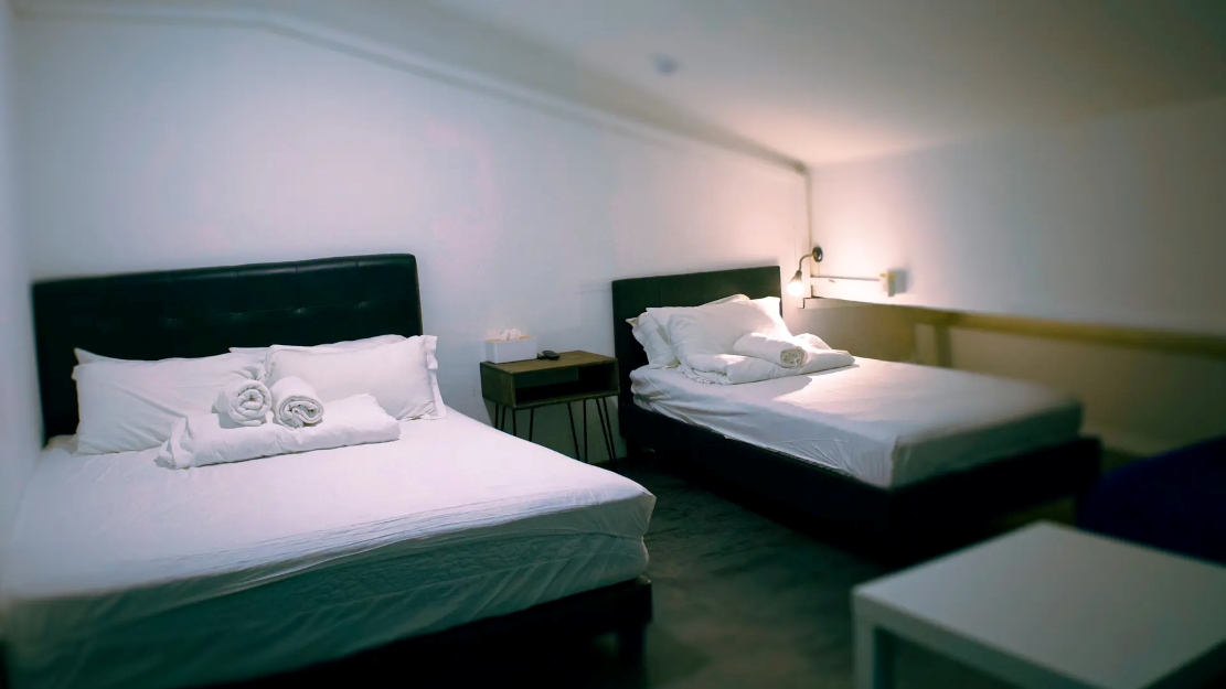 Quarters Capsule Hostel by null