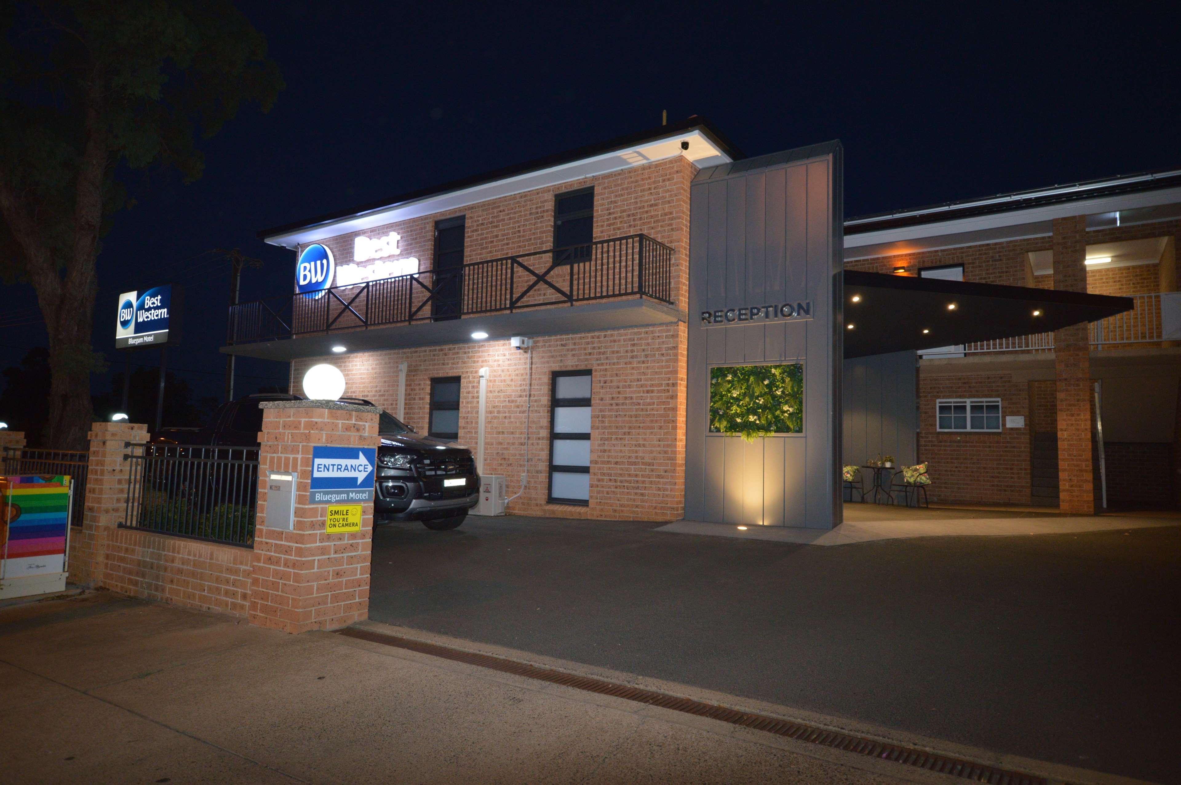 Bluegum Dubbo by Travellers by null