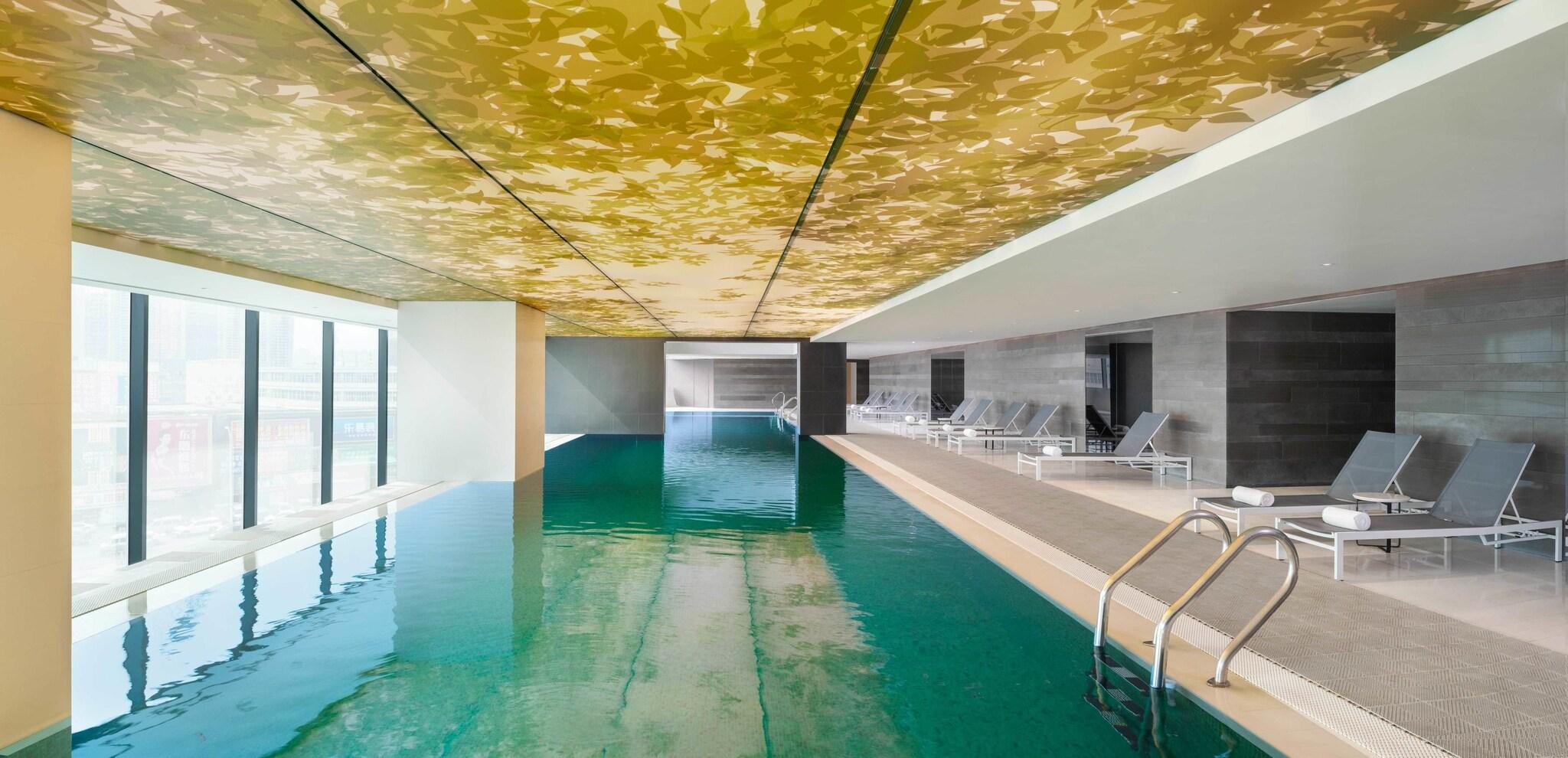 Le Meridien Zhengzhou by null