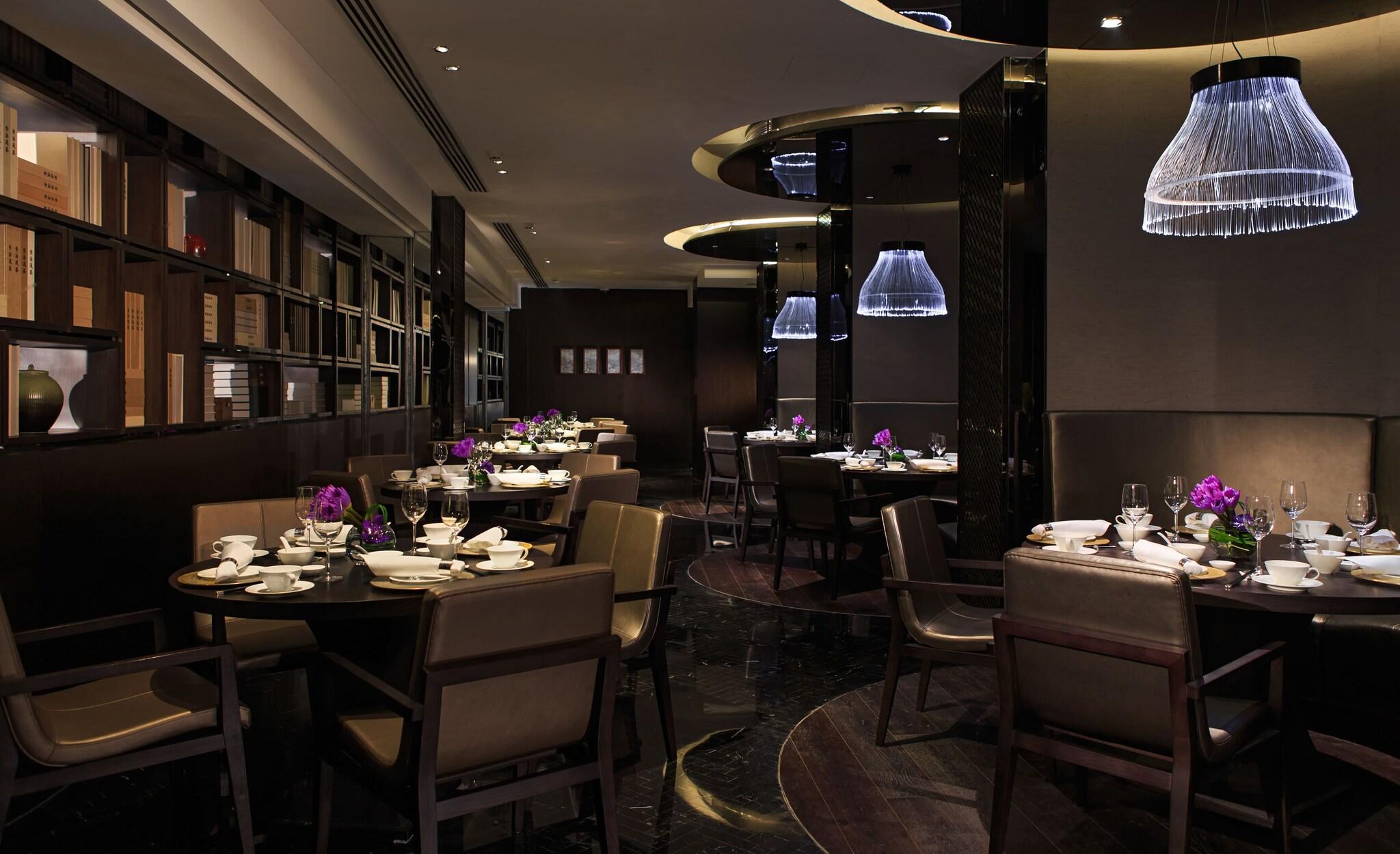 Renaissance Beijing Wangfujing Hotel by null