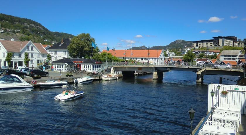 Maritim Fjordhotel by null