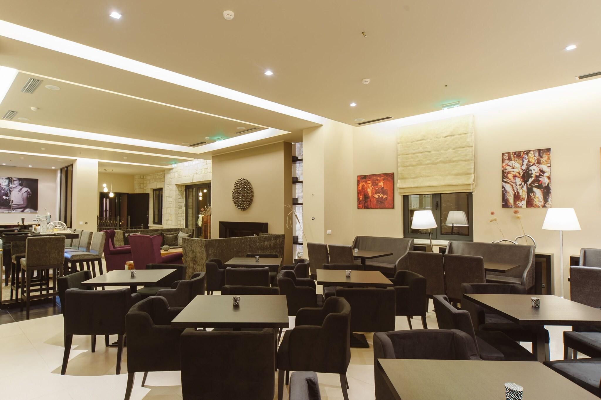 Levidi Suites