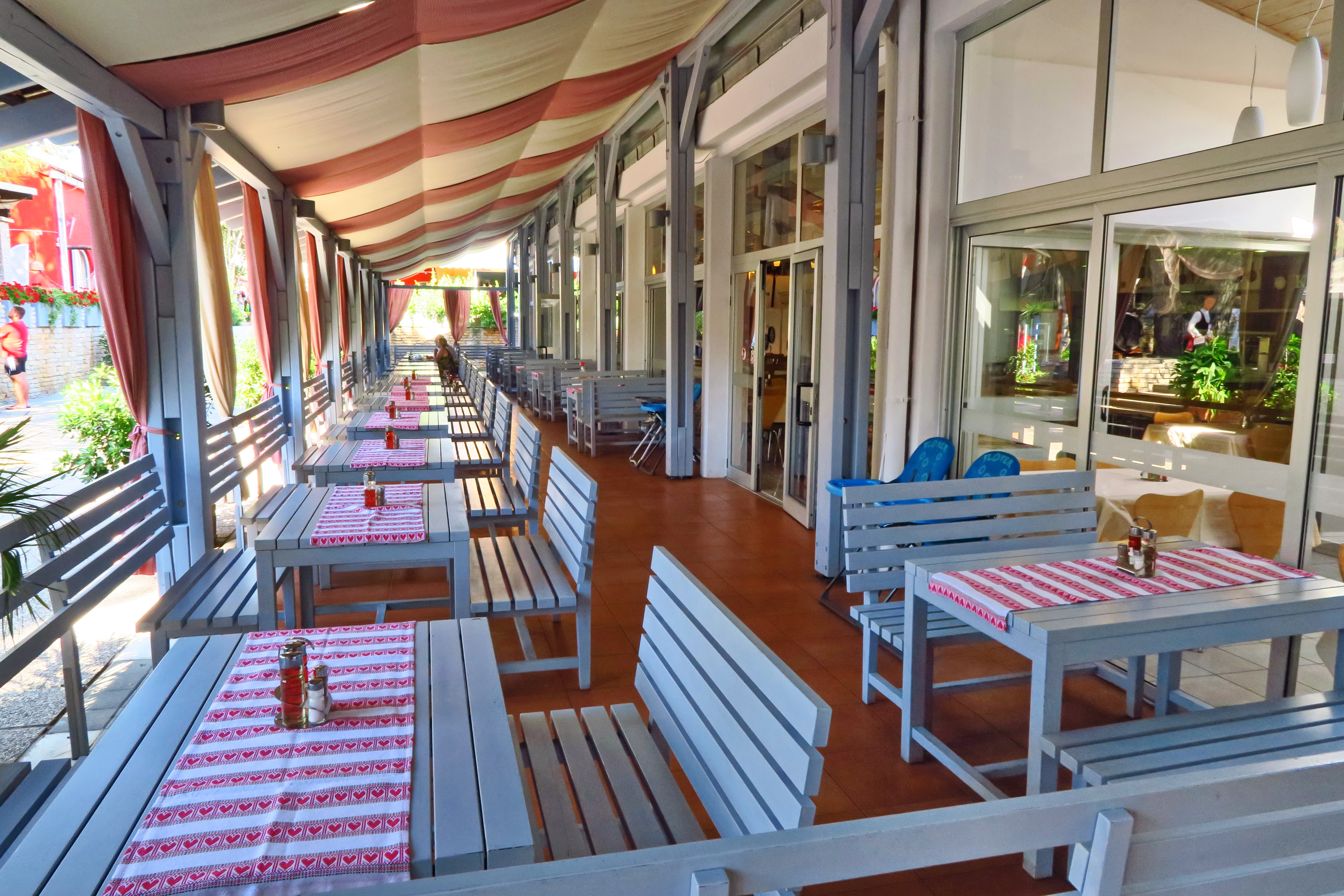 Zaton Holiday Resort Apartments