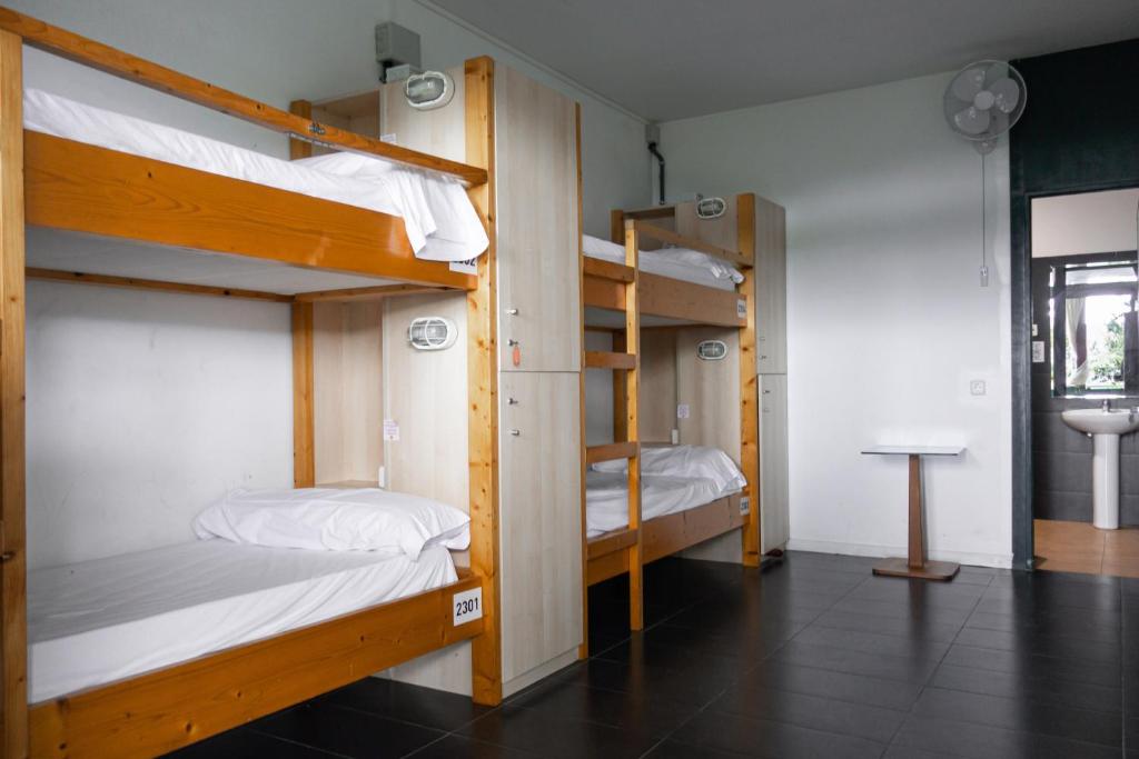 Inout Hostel by null