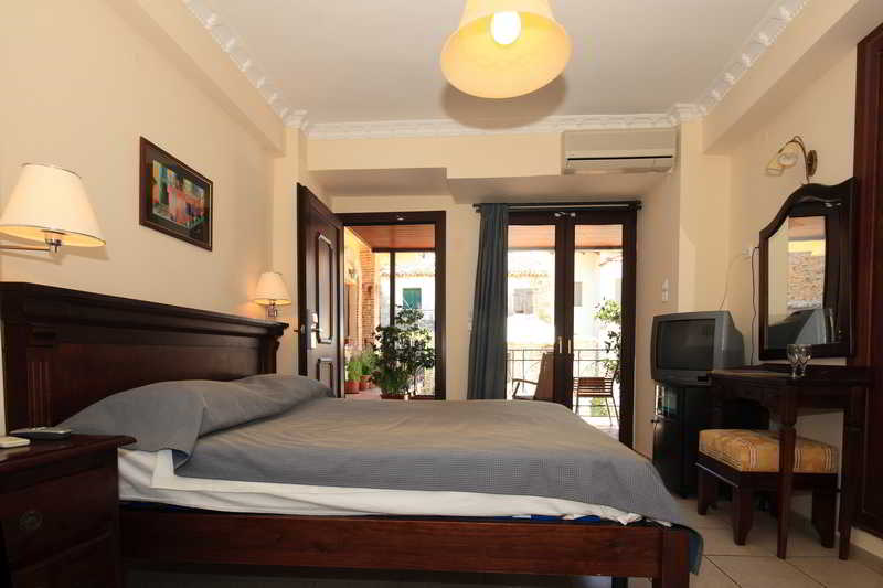 Acropol Hotel