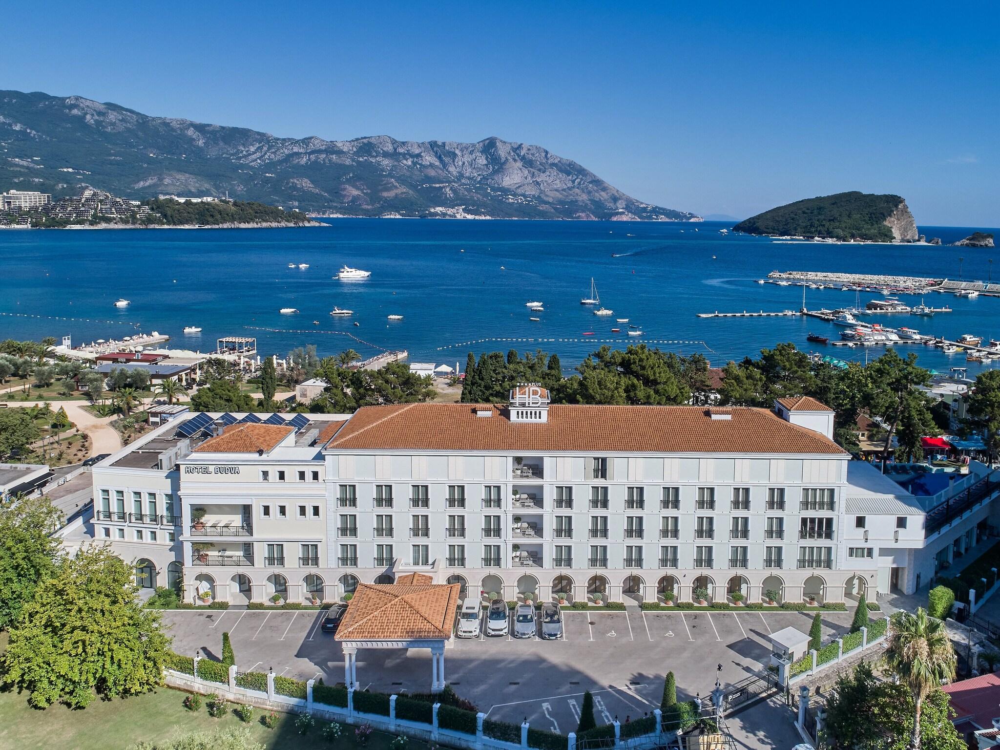 Hotel Budva by null