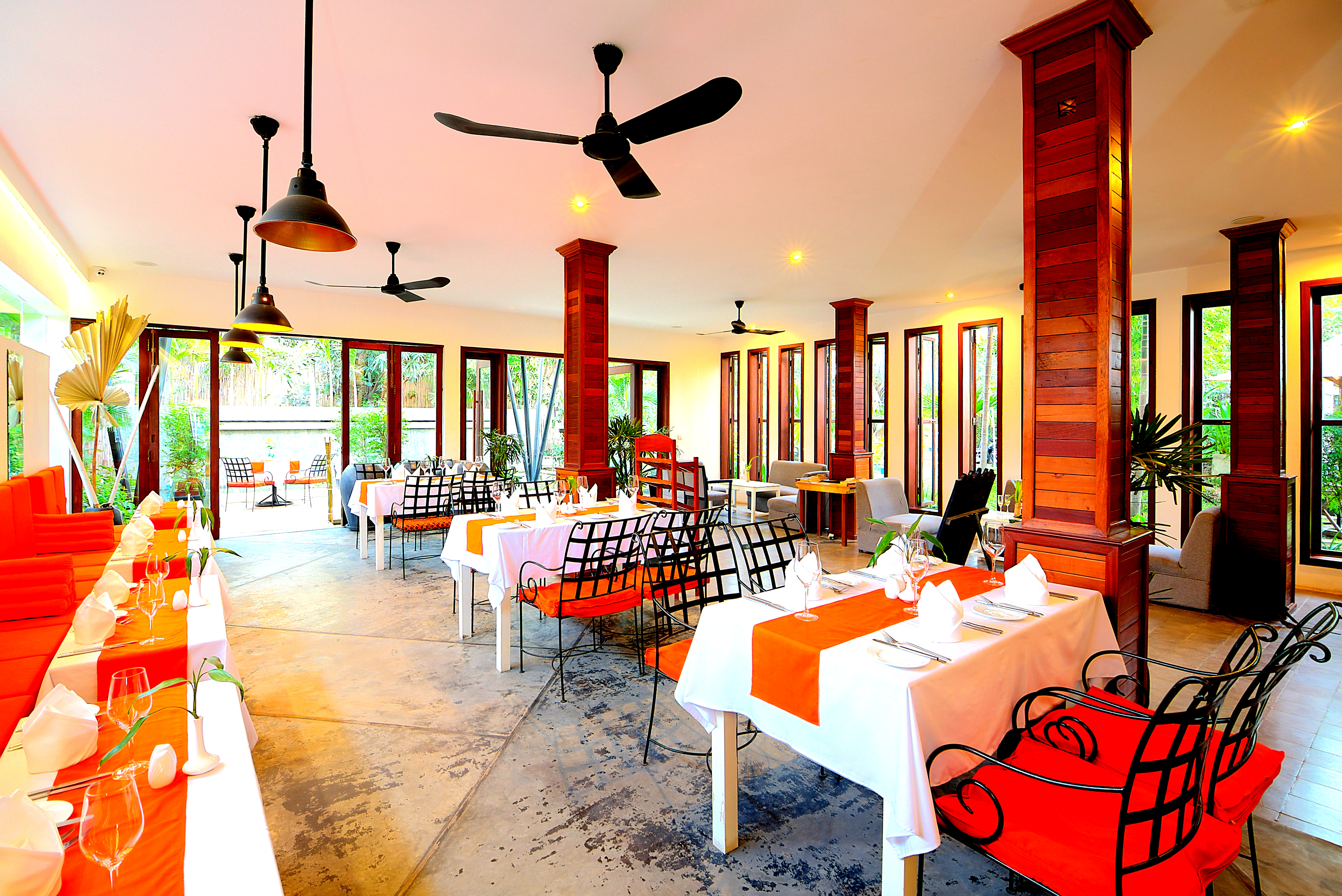 La Residence Blanc D' Angkor