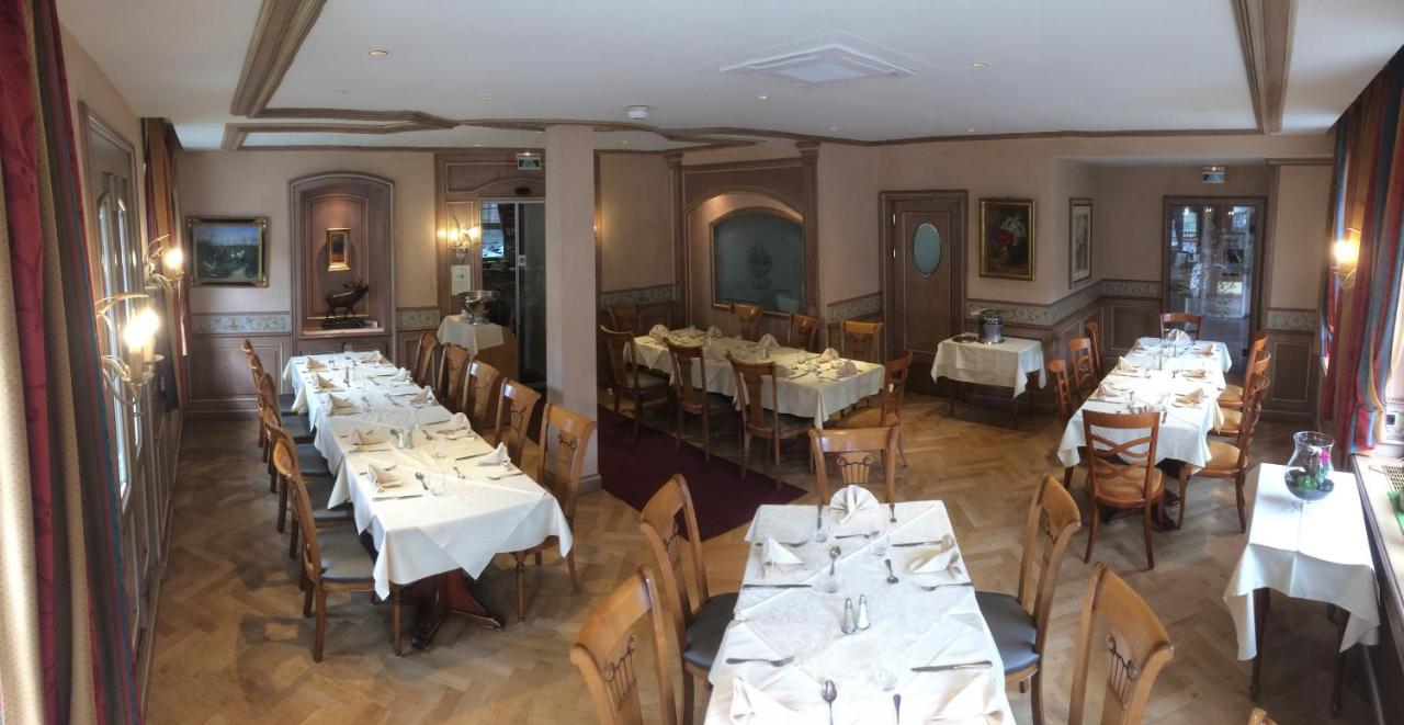 Logis Hotel Au Cerf D'Or