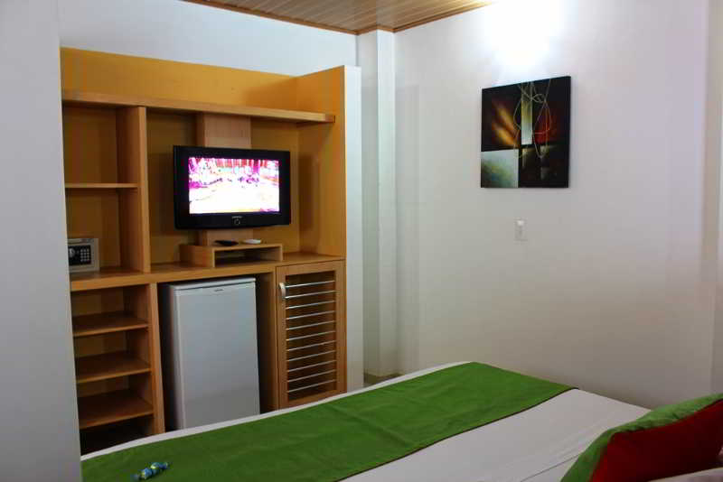 Waira Suites Hotel by null