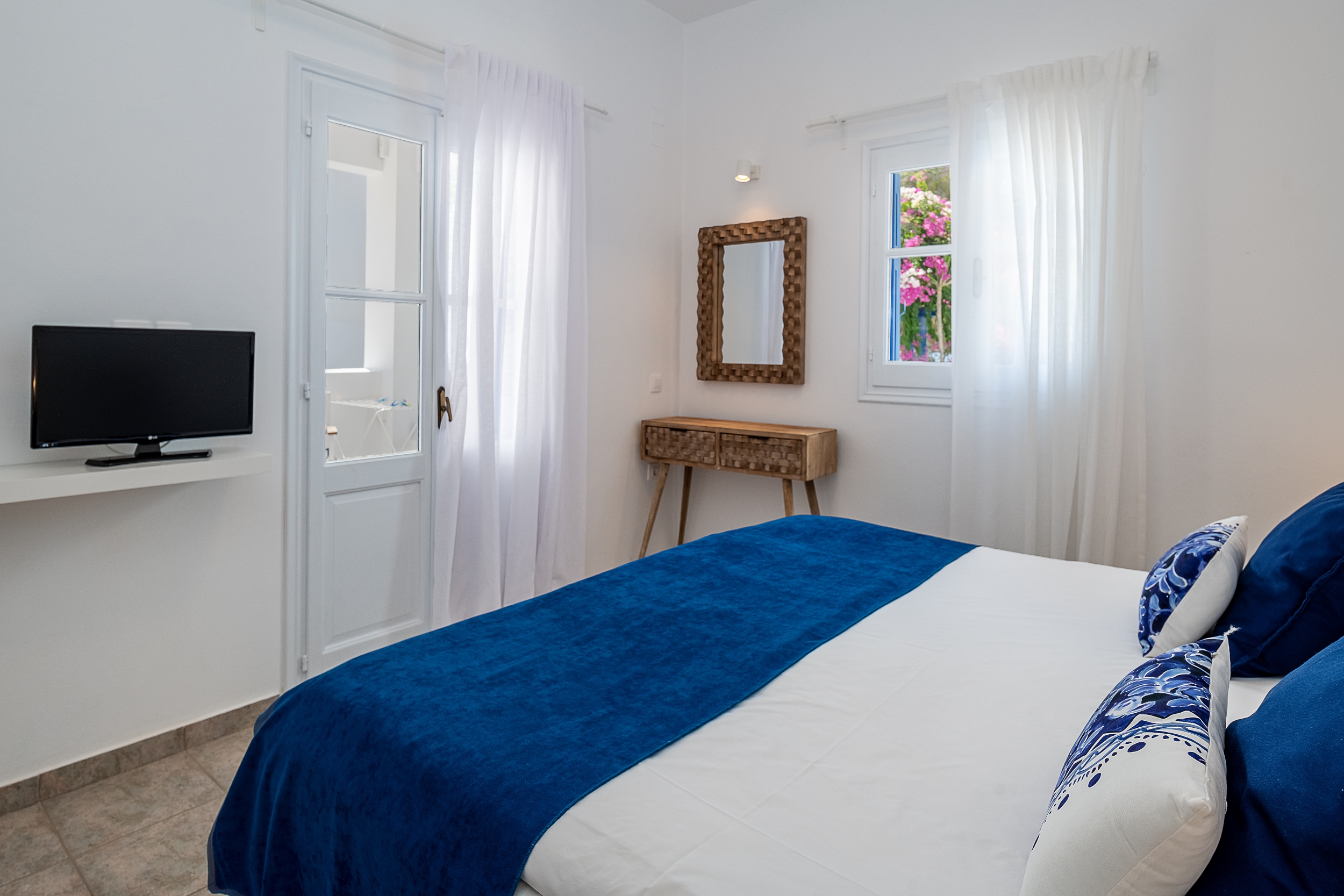 Mouras Studios - Seaside en-suite Studios in Astypalaia by null