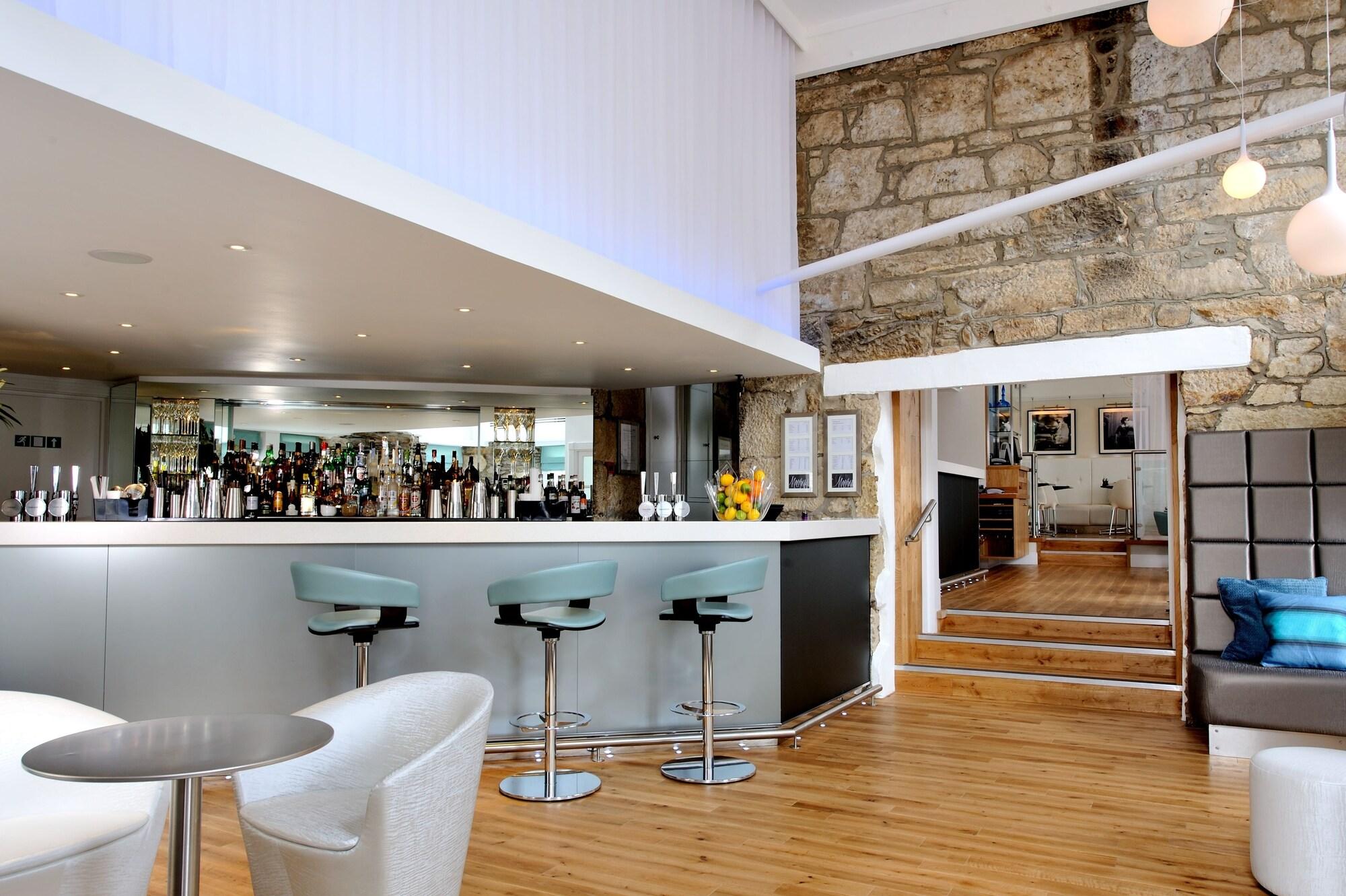 Mannings Hotel by null