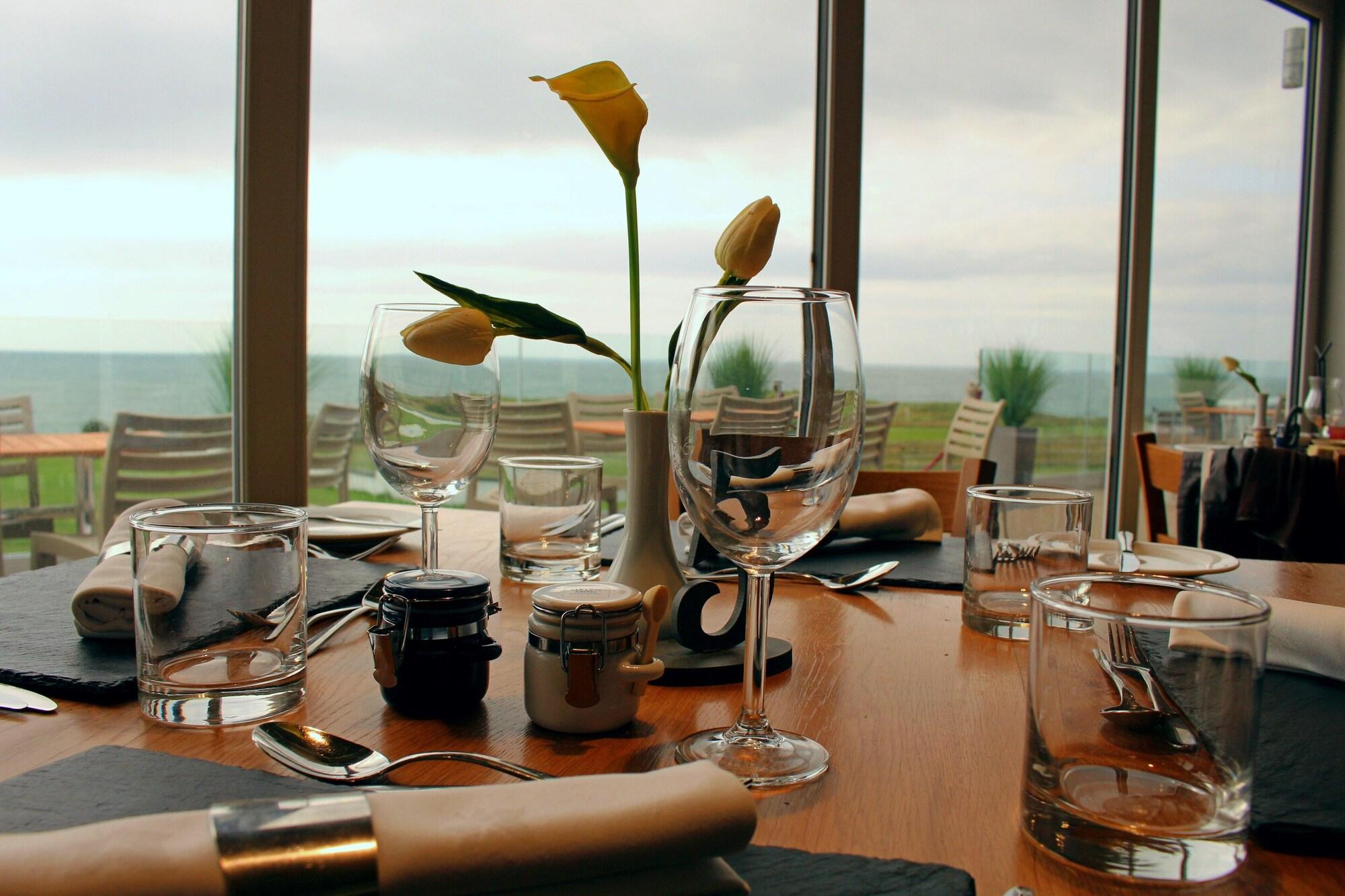 Cliff Hotel and Spa