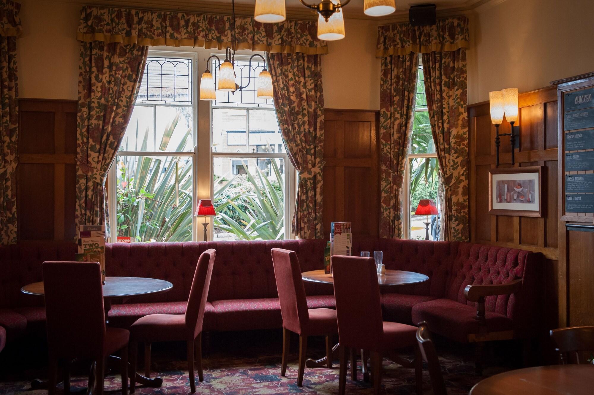 Heart of England Hotel Weedon by Marstons Inns