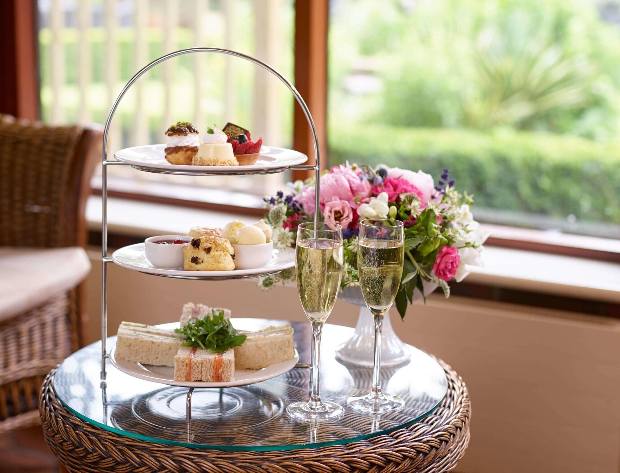 The Montagu Arms Hotel by null