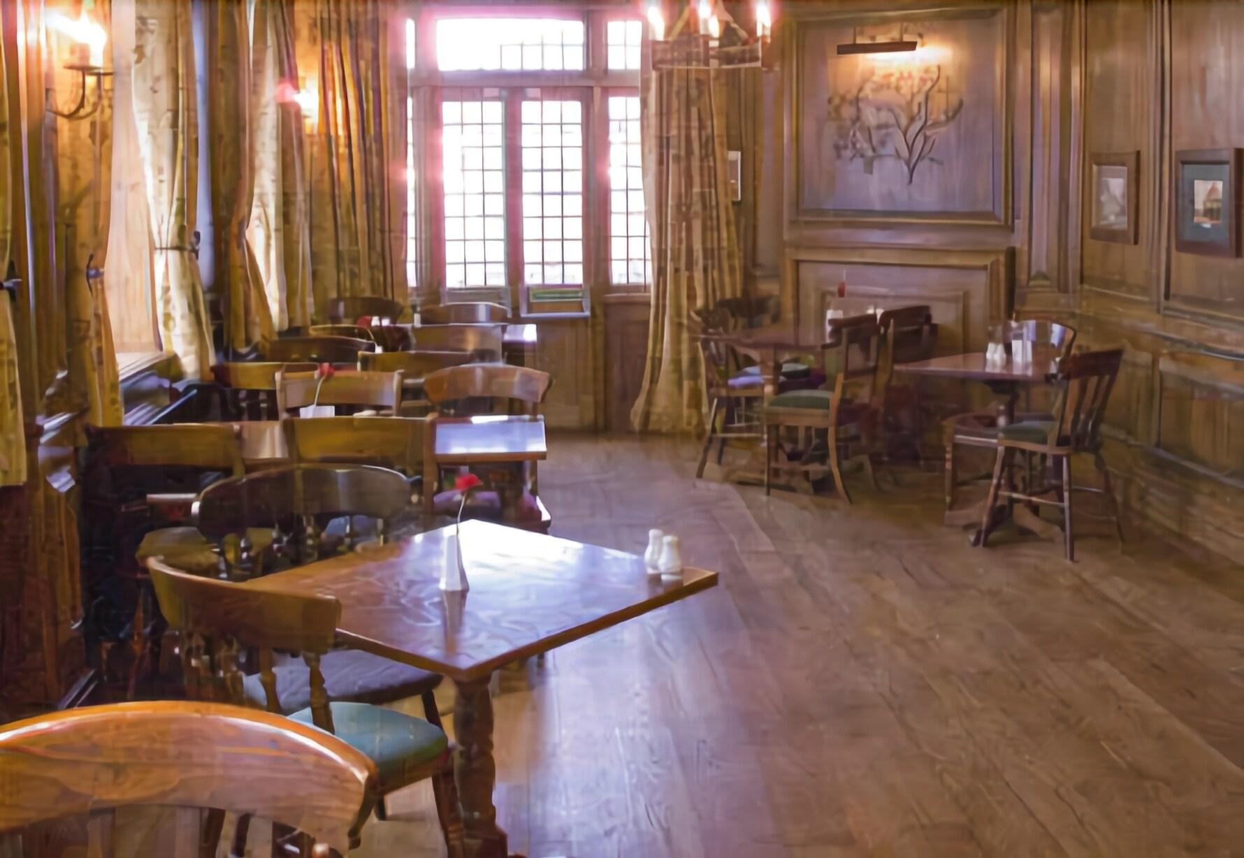 The White Hart Hotel