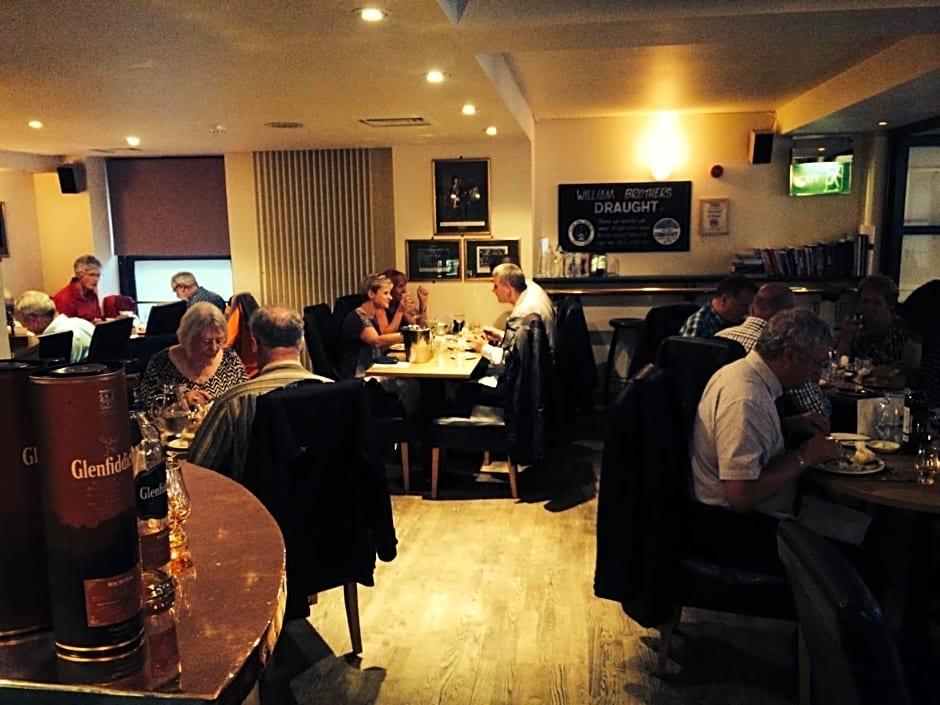 The Pipers  Tryst Hotel