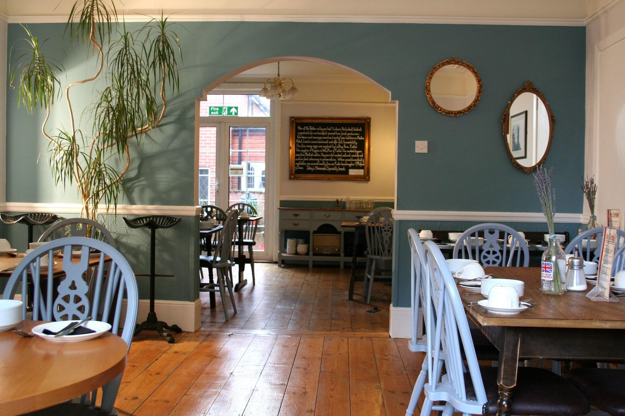 Telstar Guest House