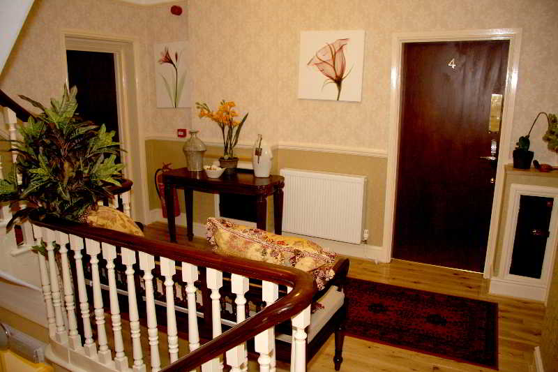 Grove Suites