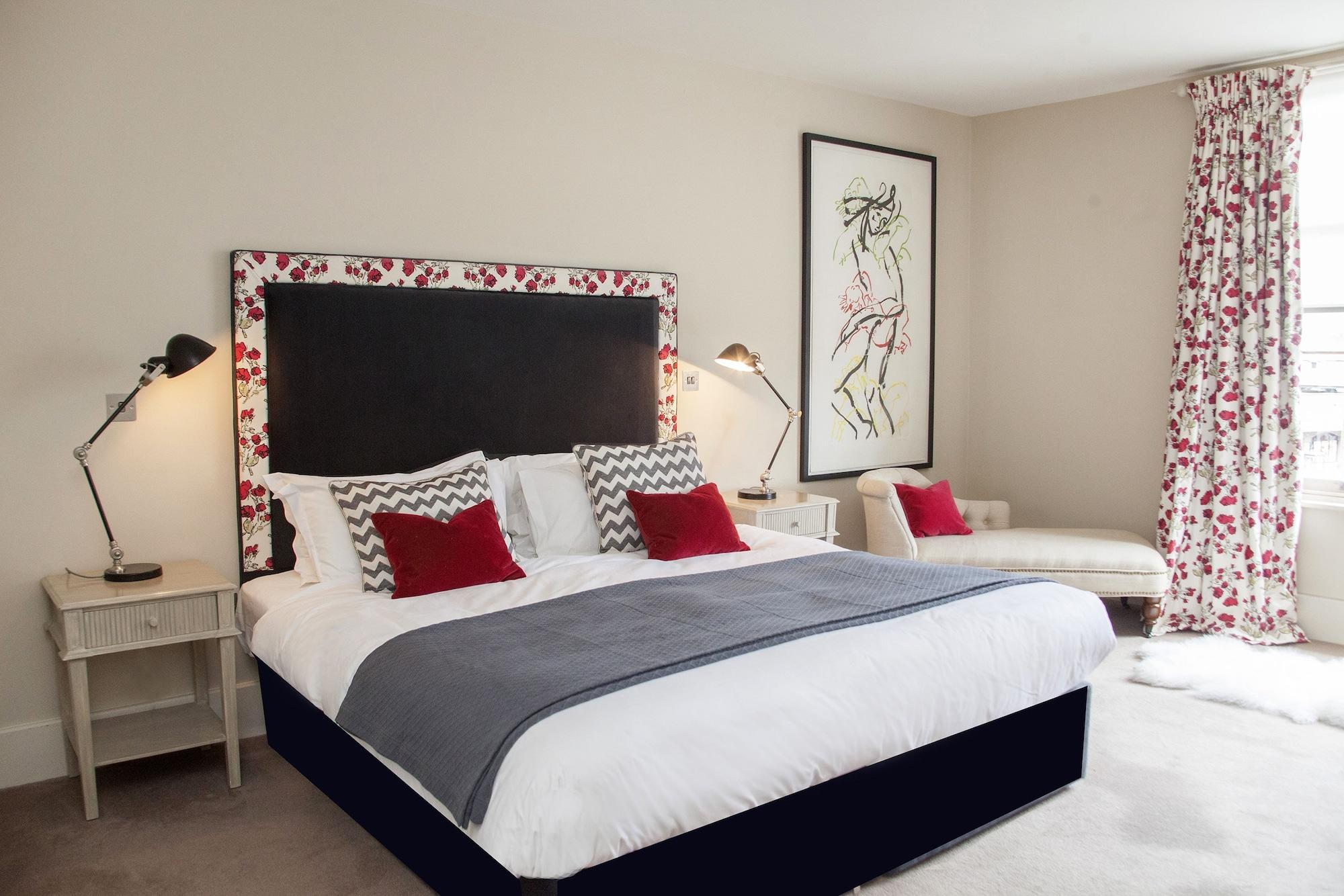 The Grosvenor Arms by null