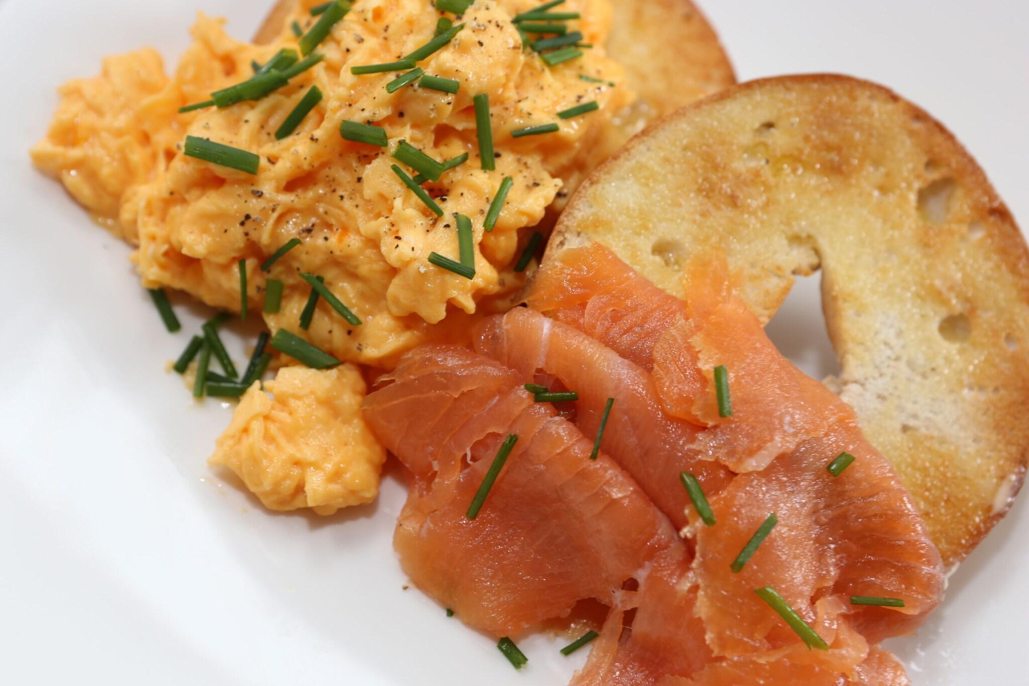 The Waves - Coastal Bed   Breakfast