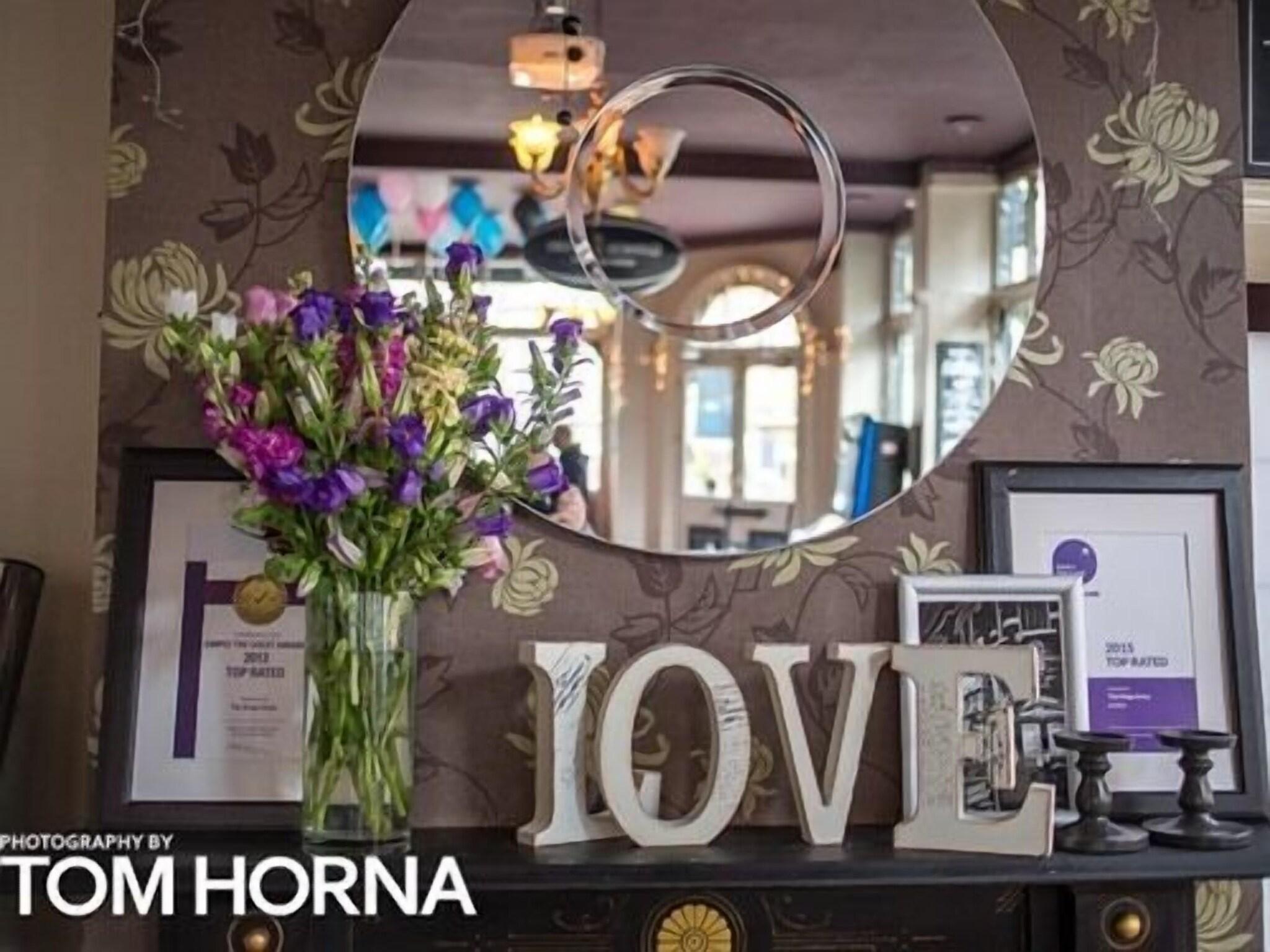 The Kings Arms by null